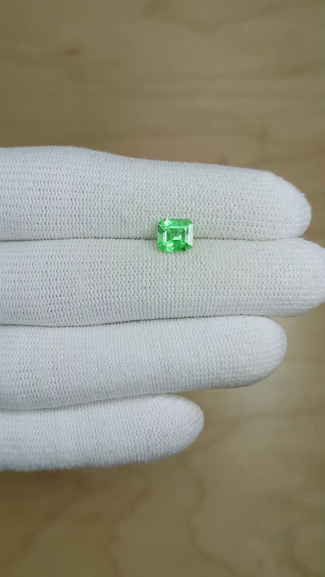 1.10 Ct. Emerald from Colombia Size Video
