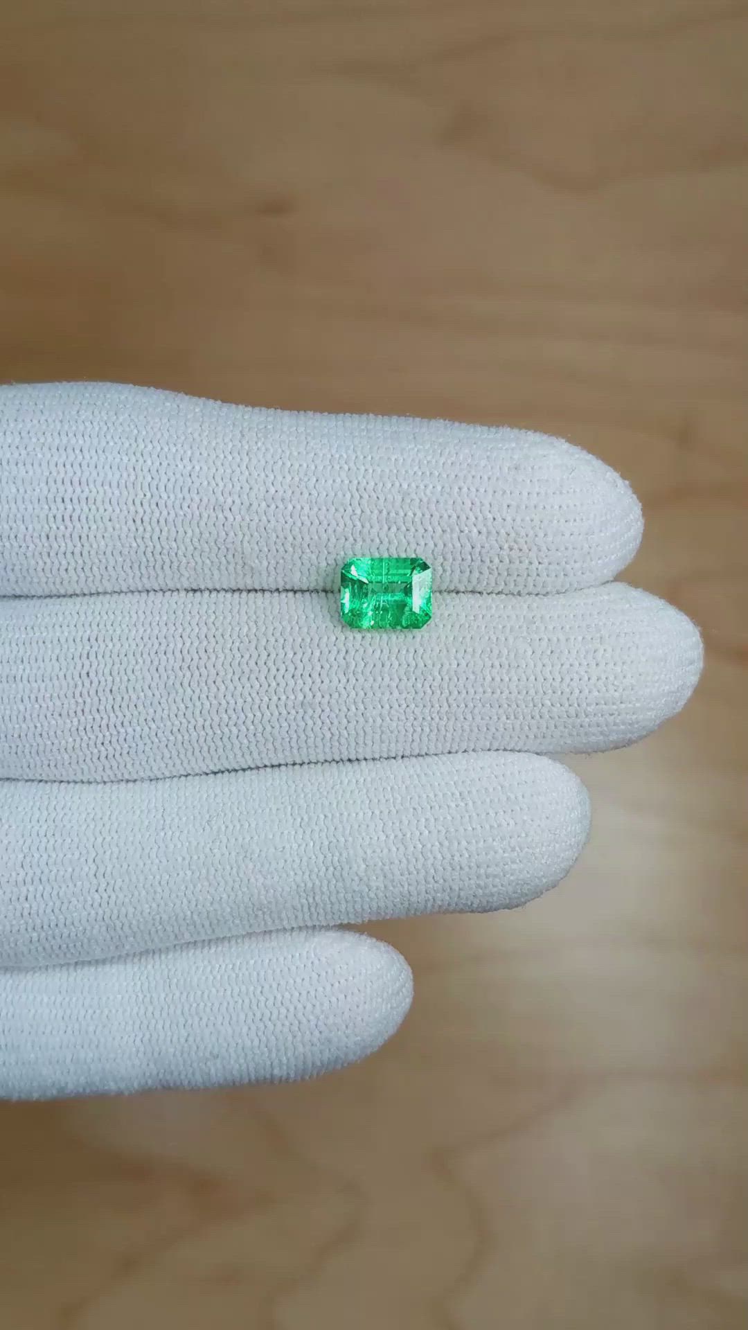 1.38 Ct. Emerald from Colombia Size Video
