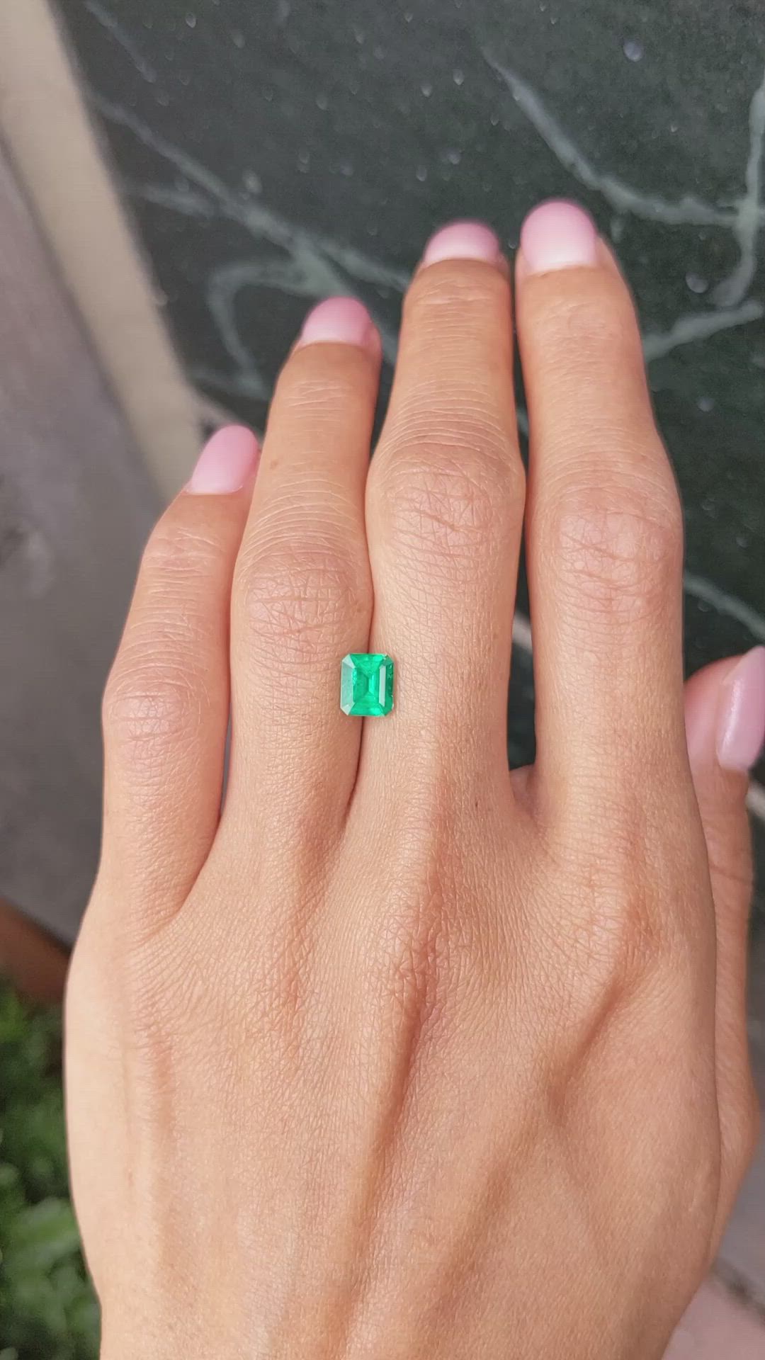 1.03 Ct. Emerald from Colombia Size Video