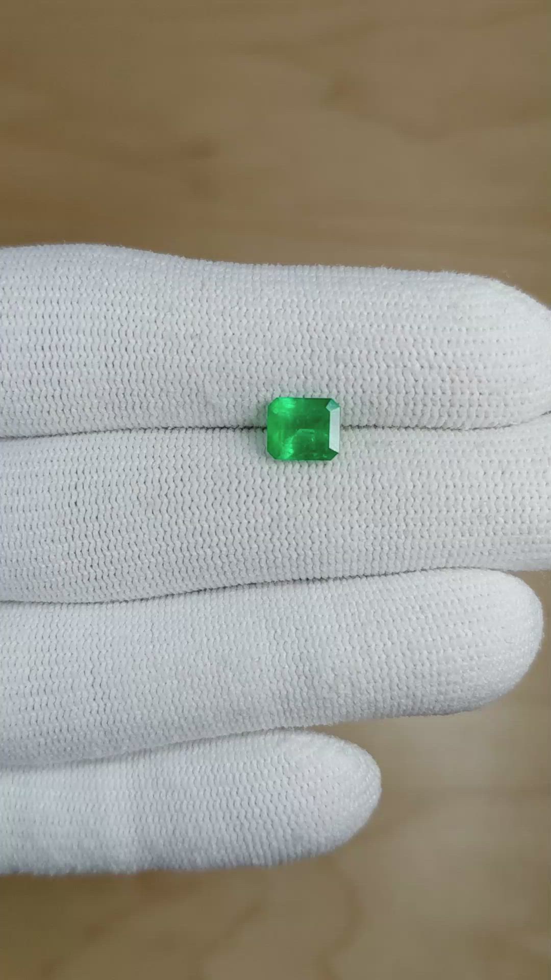 1.03 Ct. Emerald from Colombia Size Video