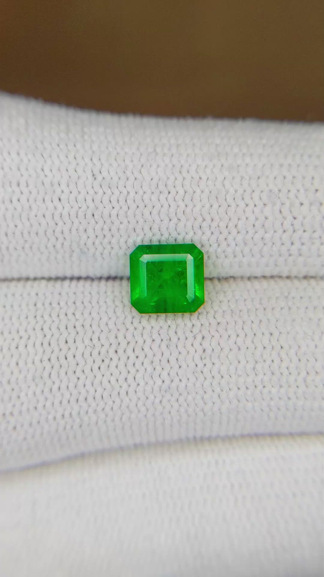 1.23 Ct. Emerald from Colombia Size Video