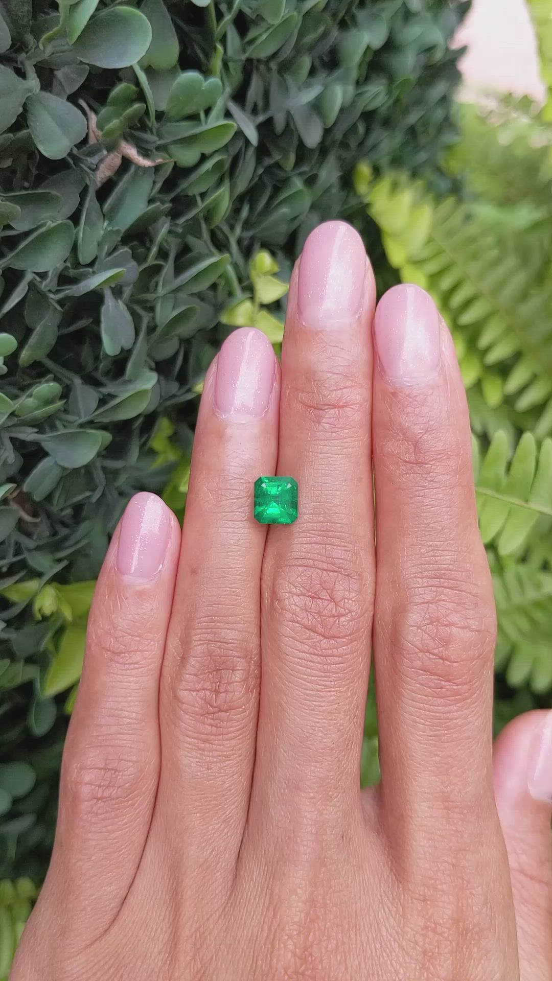 1.23 Ct. Emerald from Colombia Size Video