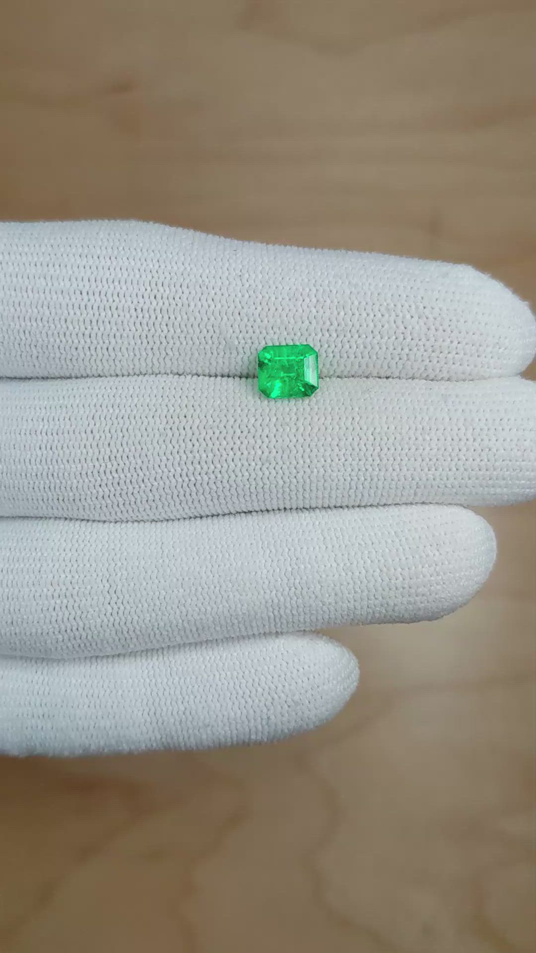 1.01 Ct. Emerald from Colombia Size Video
