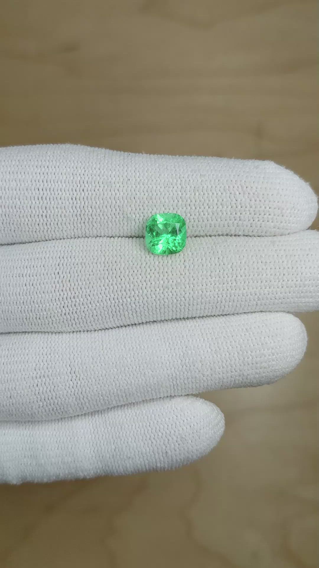 1.40 Ct. Emerald from Colombia Size Video