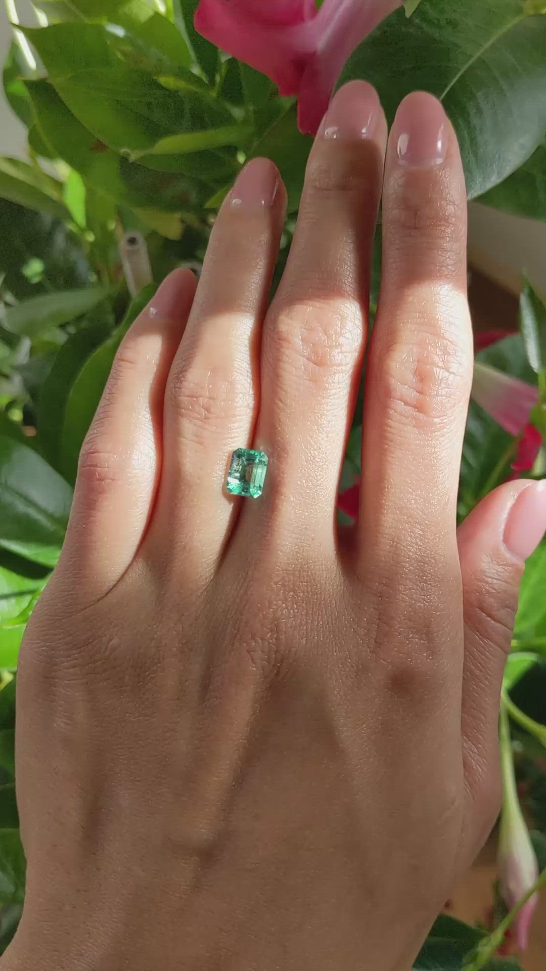 1.38 Ct. Emerald from Colombia Size Video