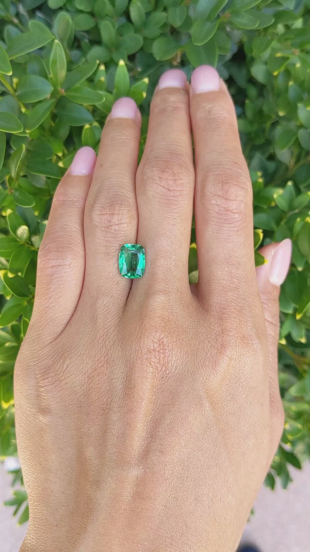 2.11 Ct. Emerald from Colombia Size Video
