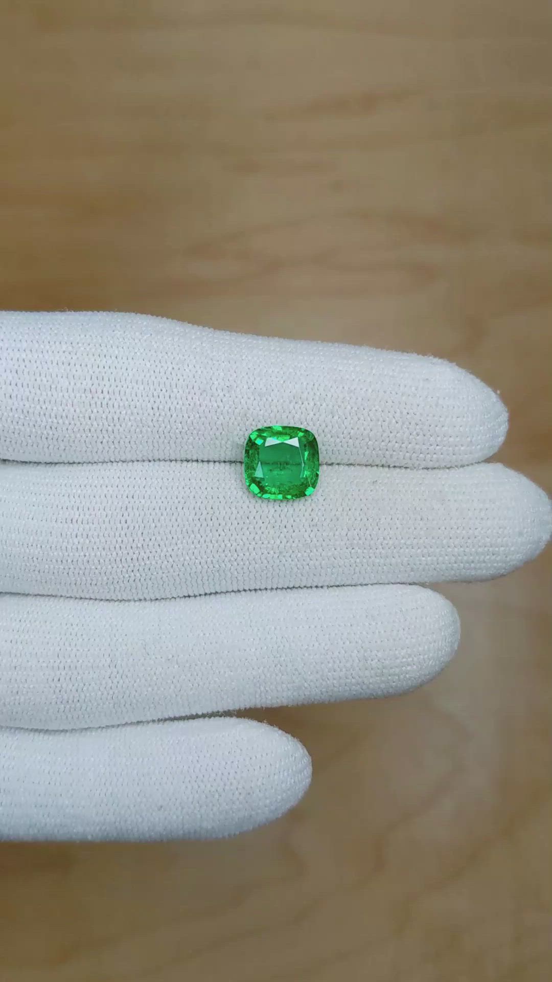 2.45 Ct. Emerald from Colombia Size Video
