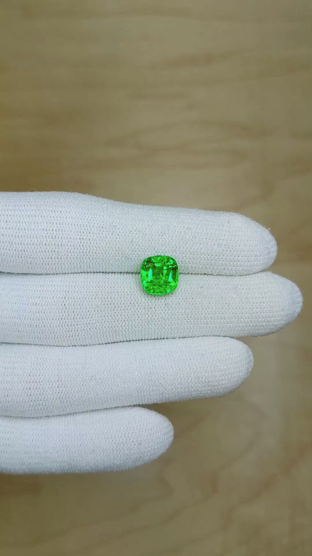 3.12 Ct. Emerald from Colombia Size Video