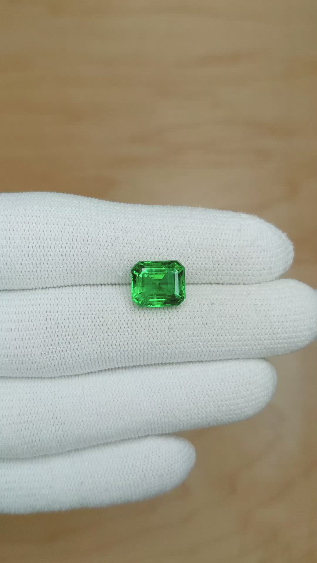 3.89 Ct. Emerald from Colombia Size Video
