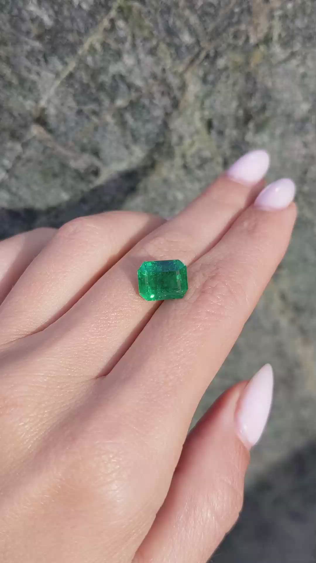 4.11 Ct. Emerald from Zambia Size Video