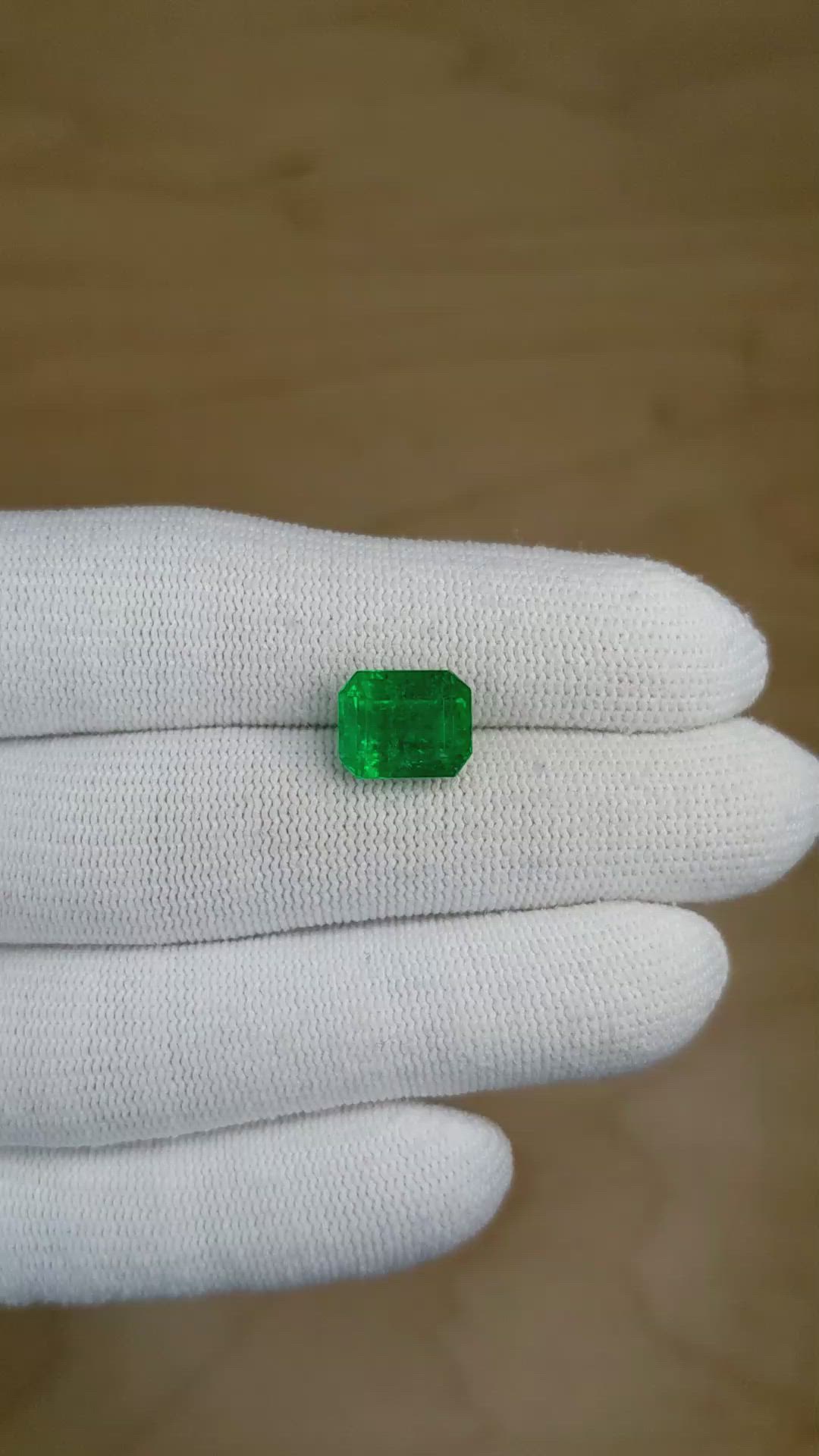 4.11 Ct. Emerald from Zambia Size Video