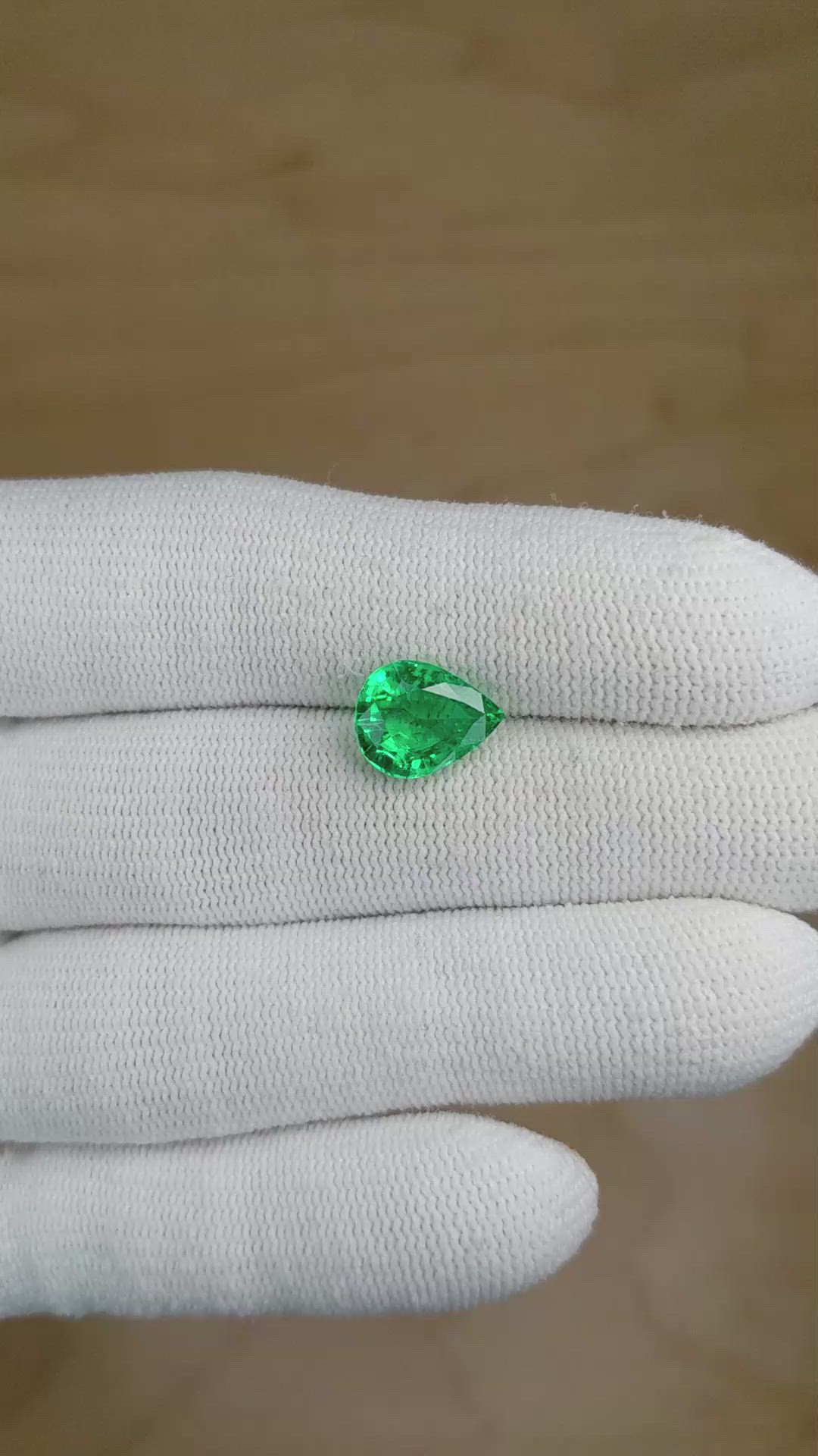 2.53 Ct. Emerald from Zambia Size Video