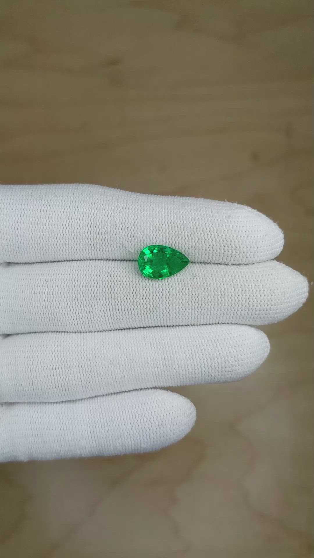 2.59 Ct. Emerald from Zambia Size Video