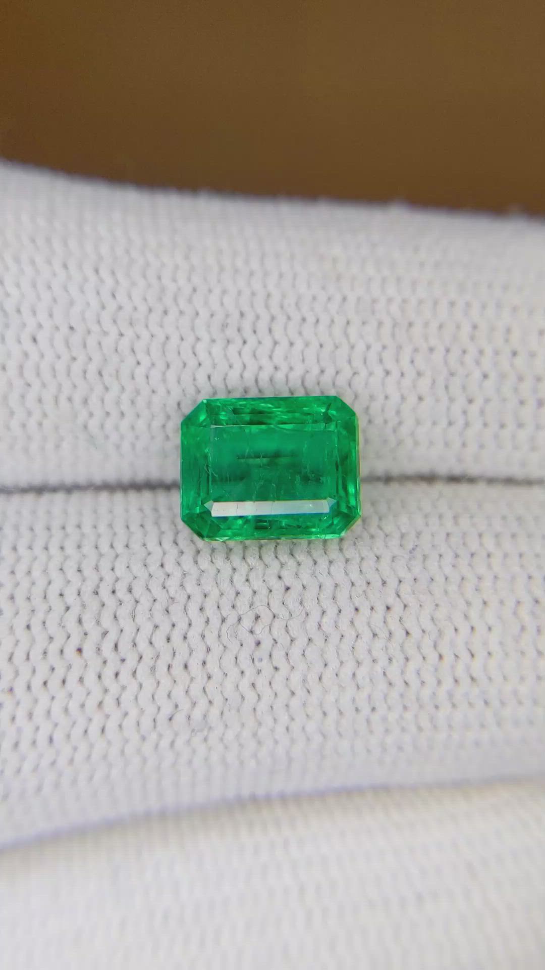 2.14 Ct. Emerald from Zambia Size Video