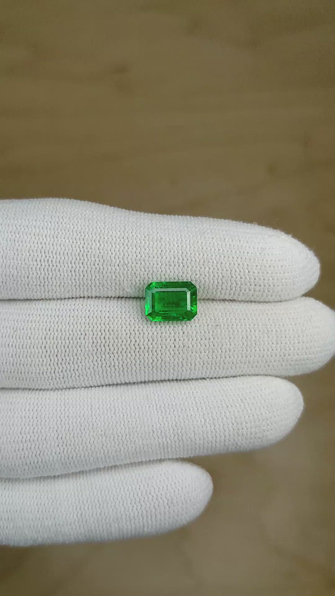 2.25 Ct. Emerald from Zambia Size Video