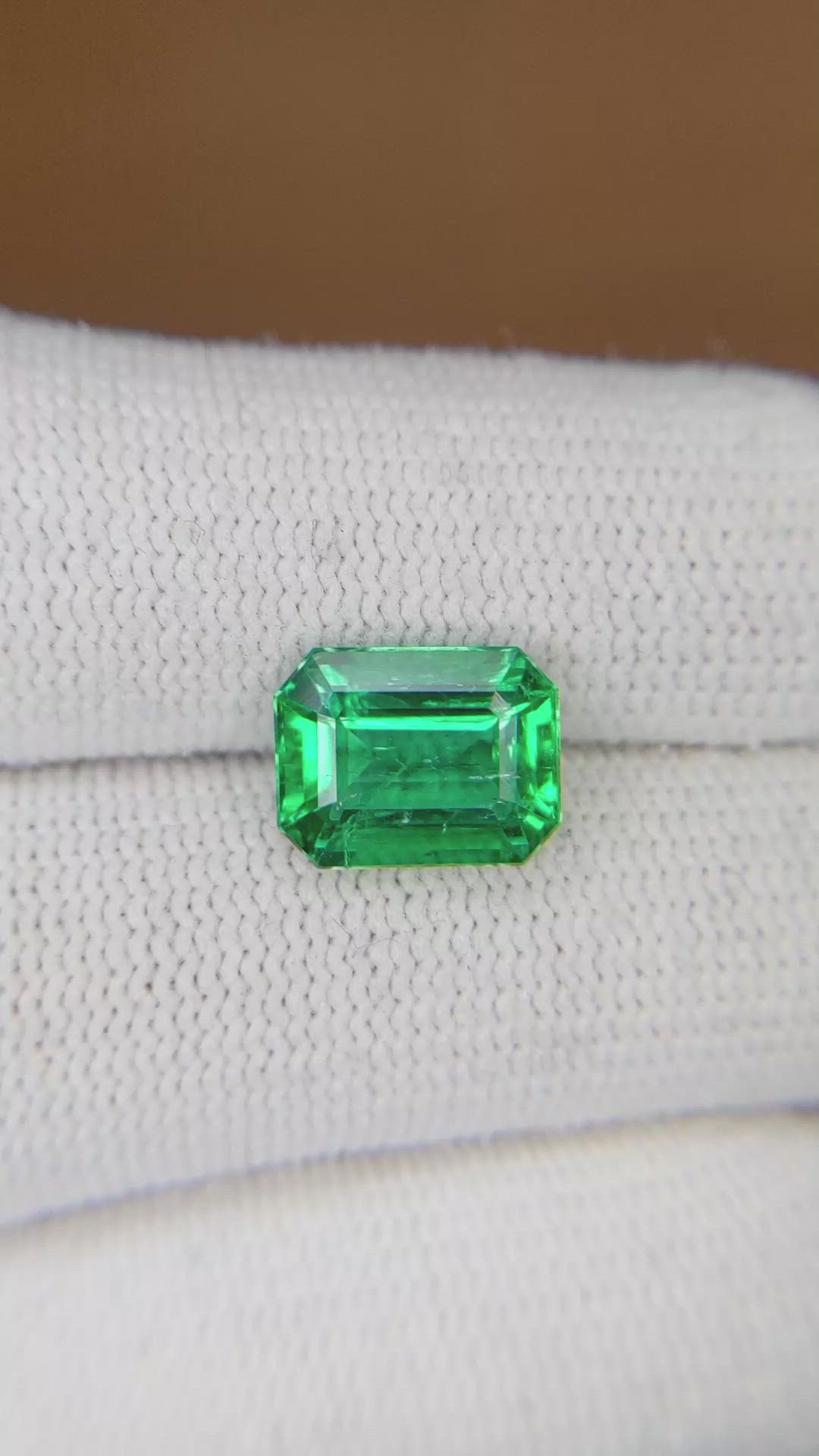 3.10 Ct. Emerald from Zambia Size Video