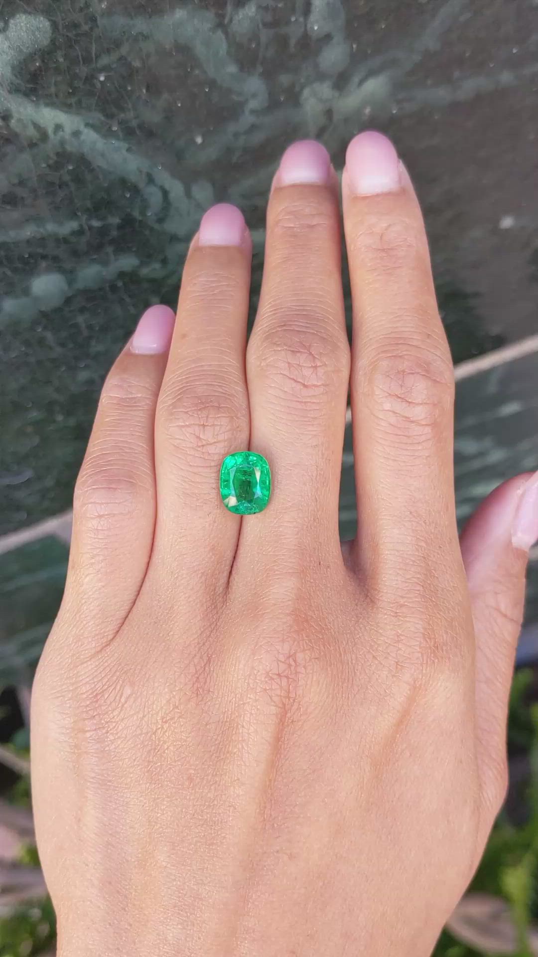 3.22 Ct. Emerald from Zambia Size Video