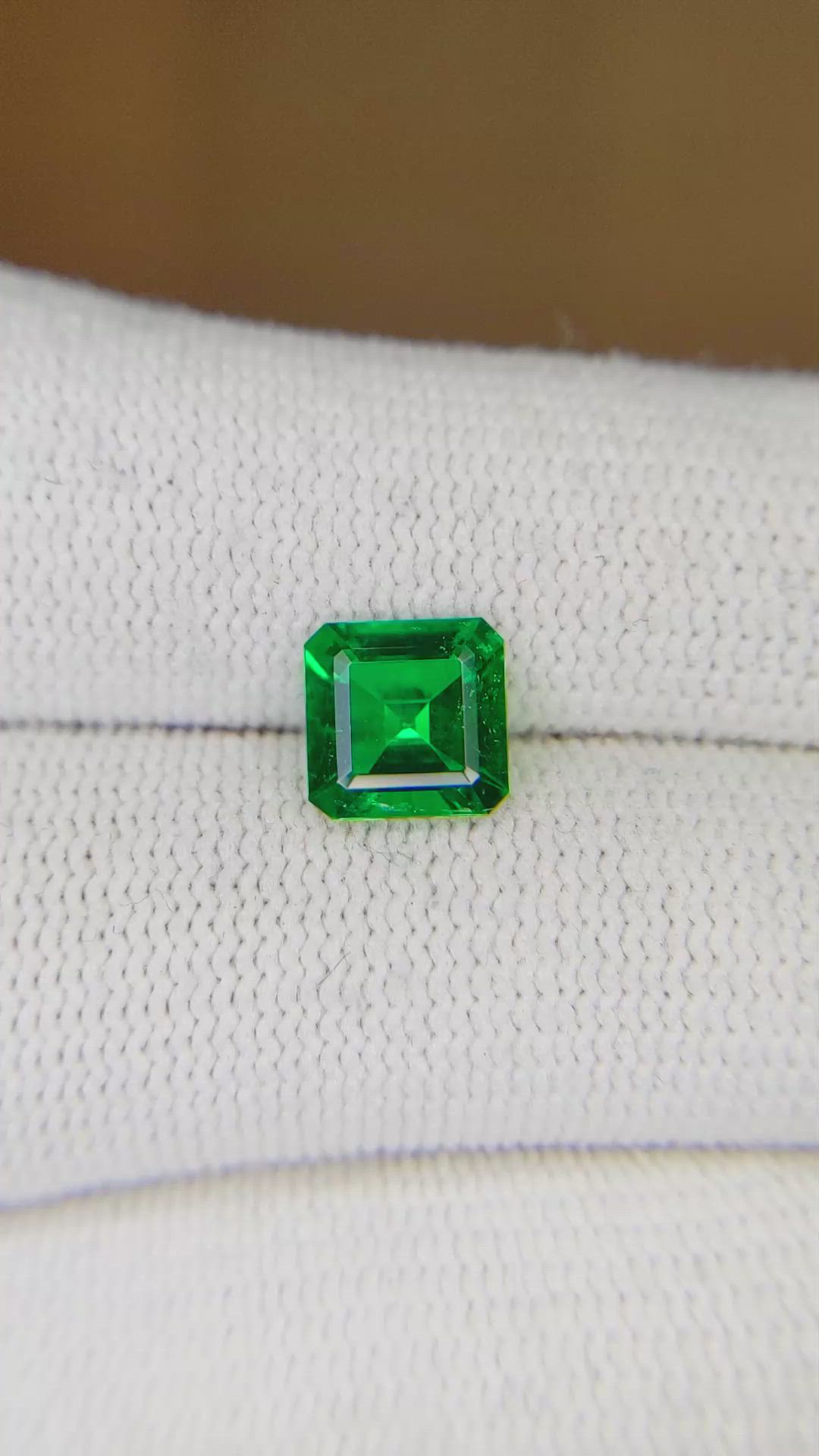 1.31 Ct. Emerald from Colombia Size Video