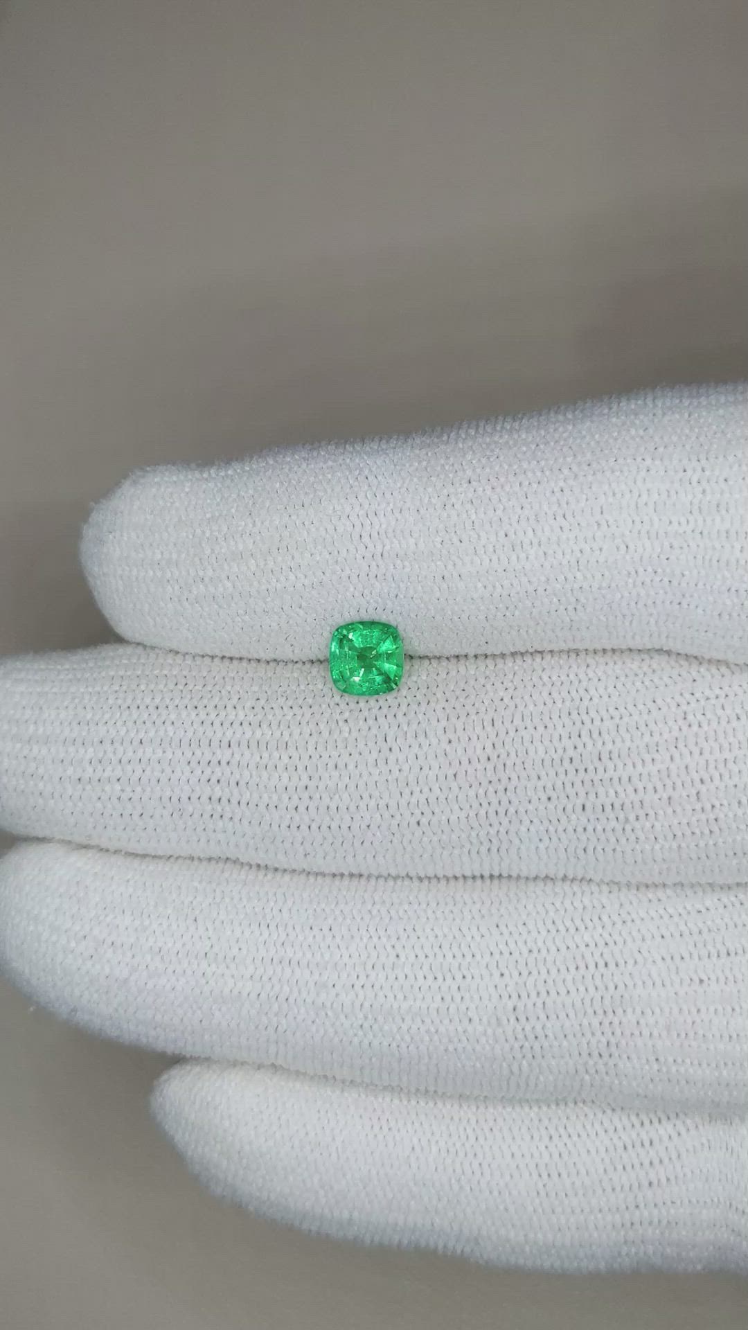 0.63 Ct. Emerald from Zambia Size Video