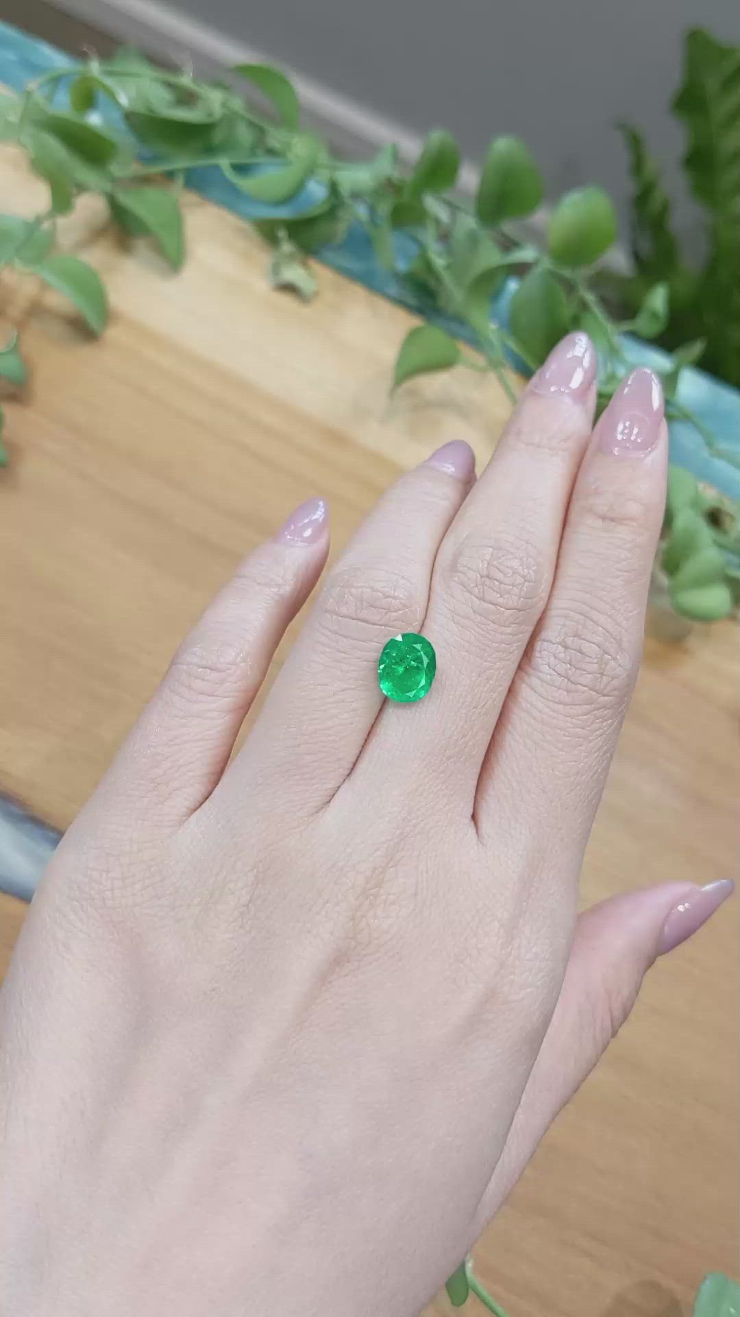 2.21 Ct. Emerald from Afghanistan Size Video