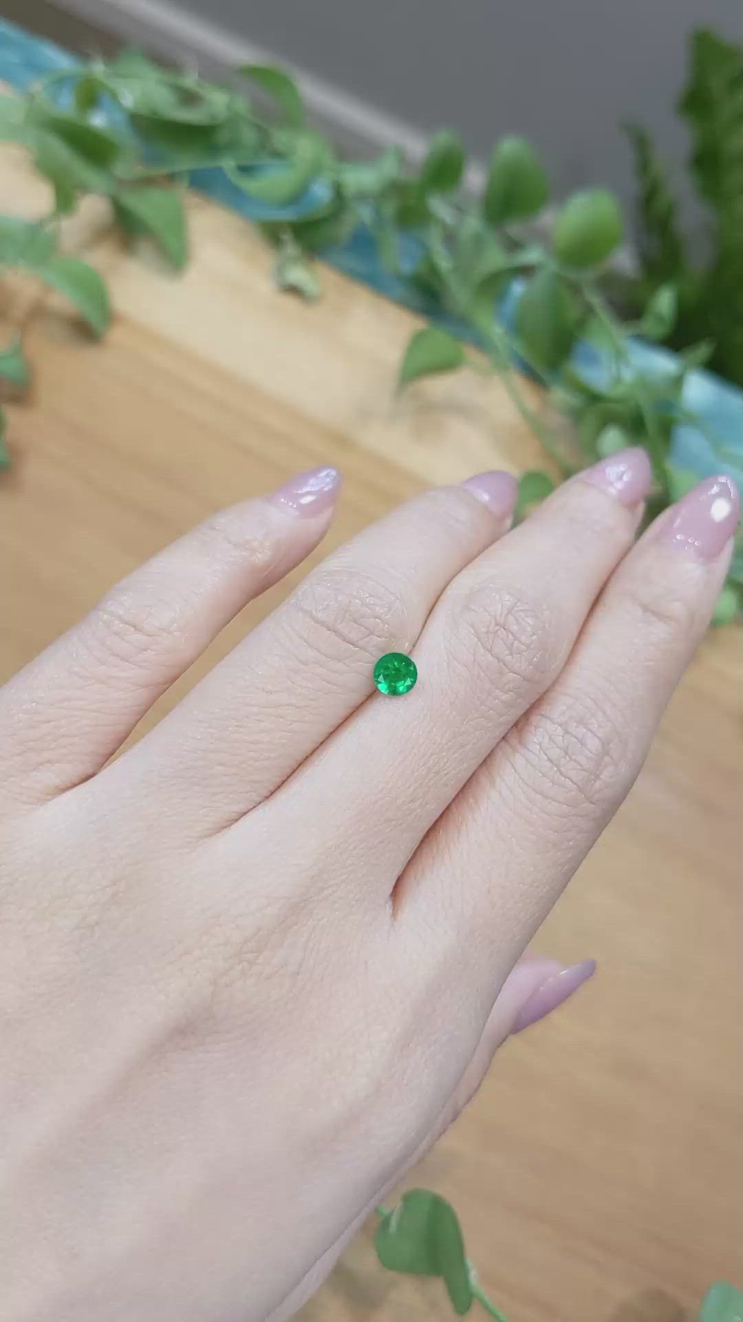 0.40 Ct. Emerald from Afghanistan Size Video