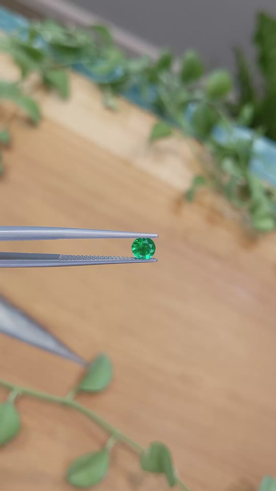 0.40 Ct. Emerald from Afghanistan Size Video