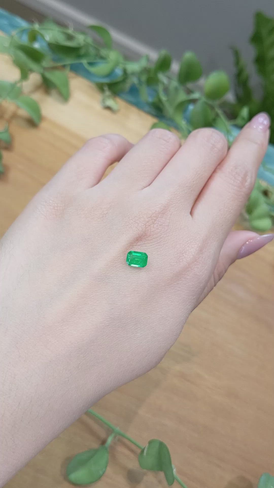 0.71 Ct. Emerald from Afghanistan Size Video