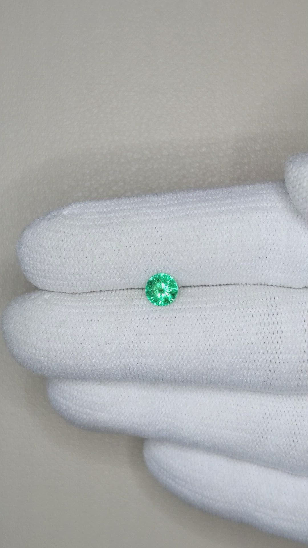 0.37 Ct. Emerald from Afghanistan Size Video