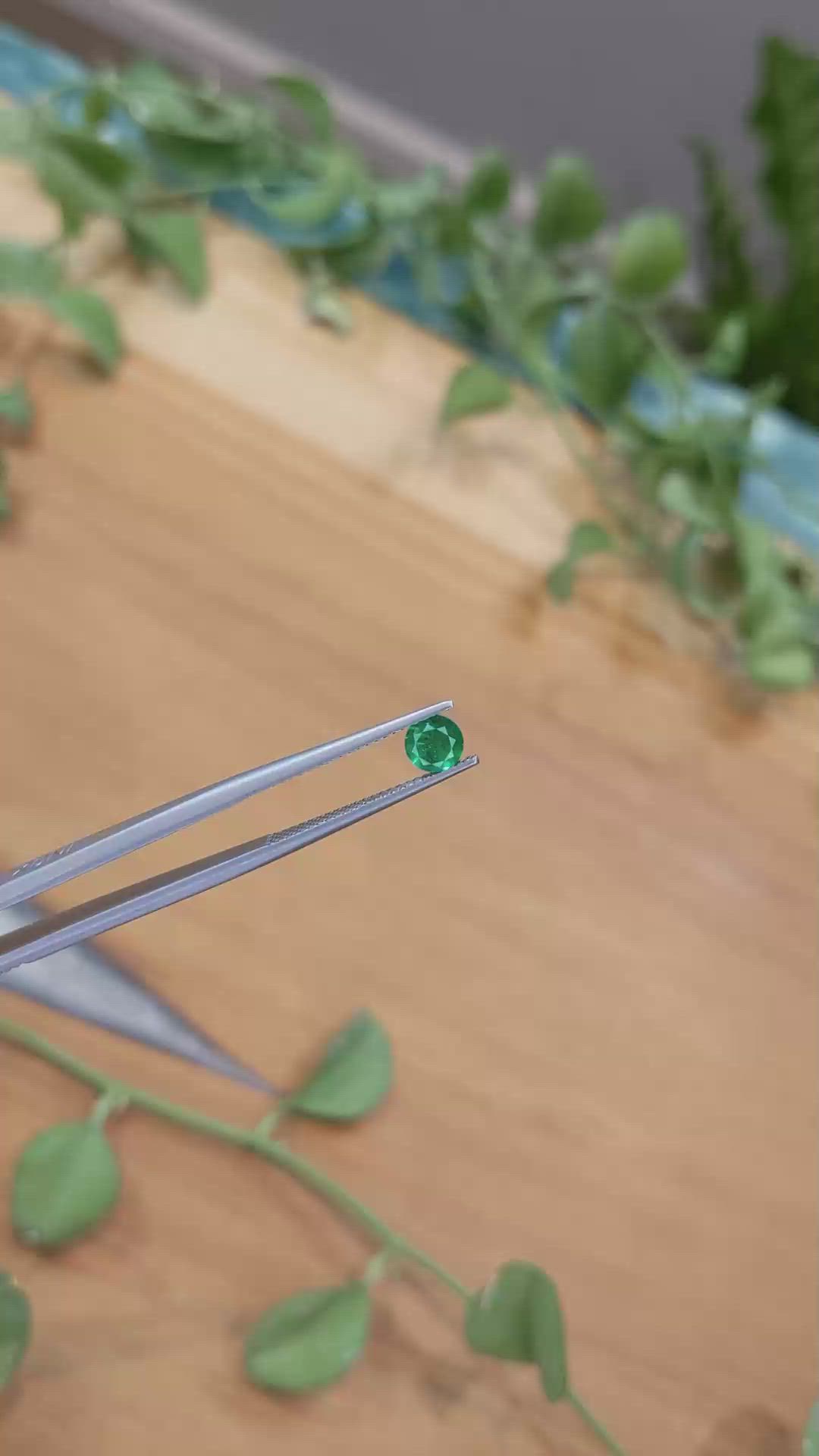 0.45 Ct. Emerald from Afghanistan Size Video