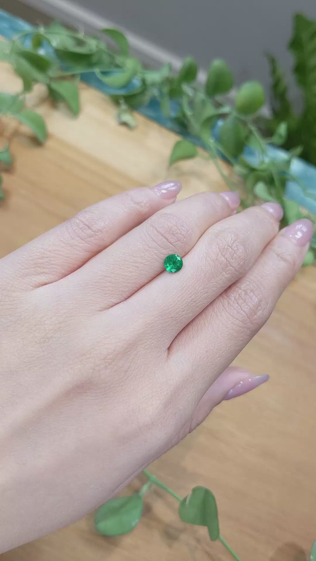 0.45 Ct. Emerald from Afghanistan Size Video