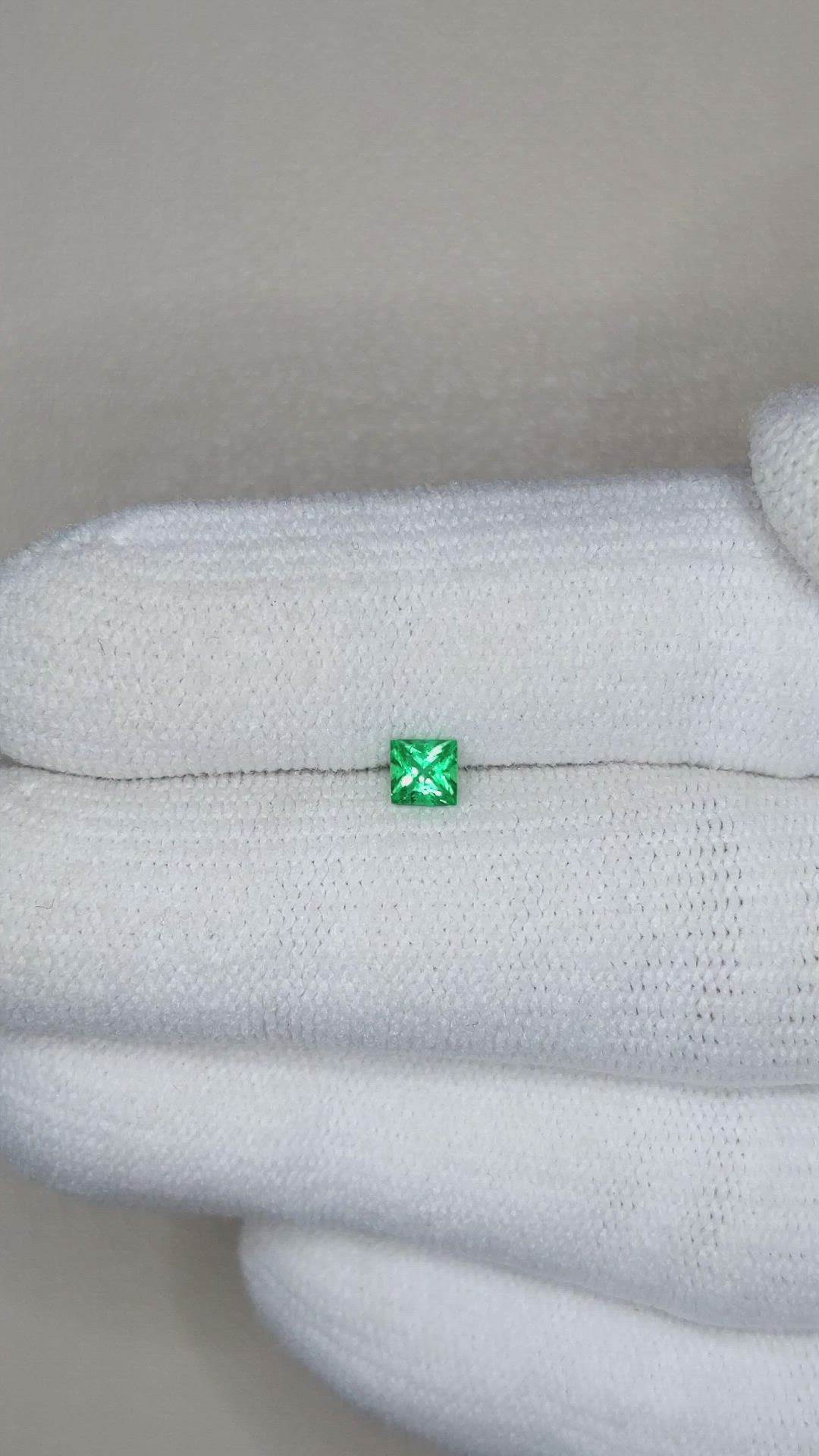 0.20 Ct. Emerald from Afghanistan Size Video