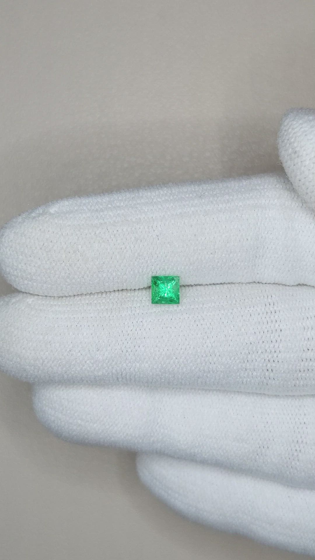 0.37 Ct. Emerald from Afghanistan Size Video