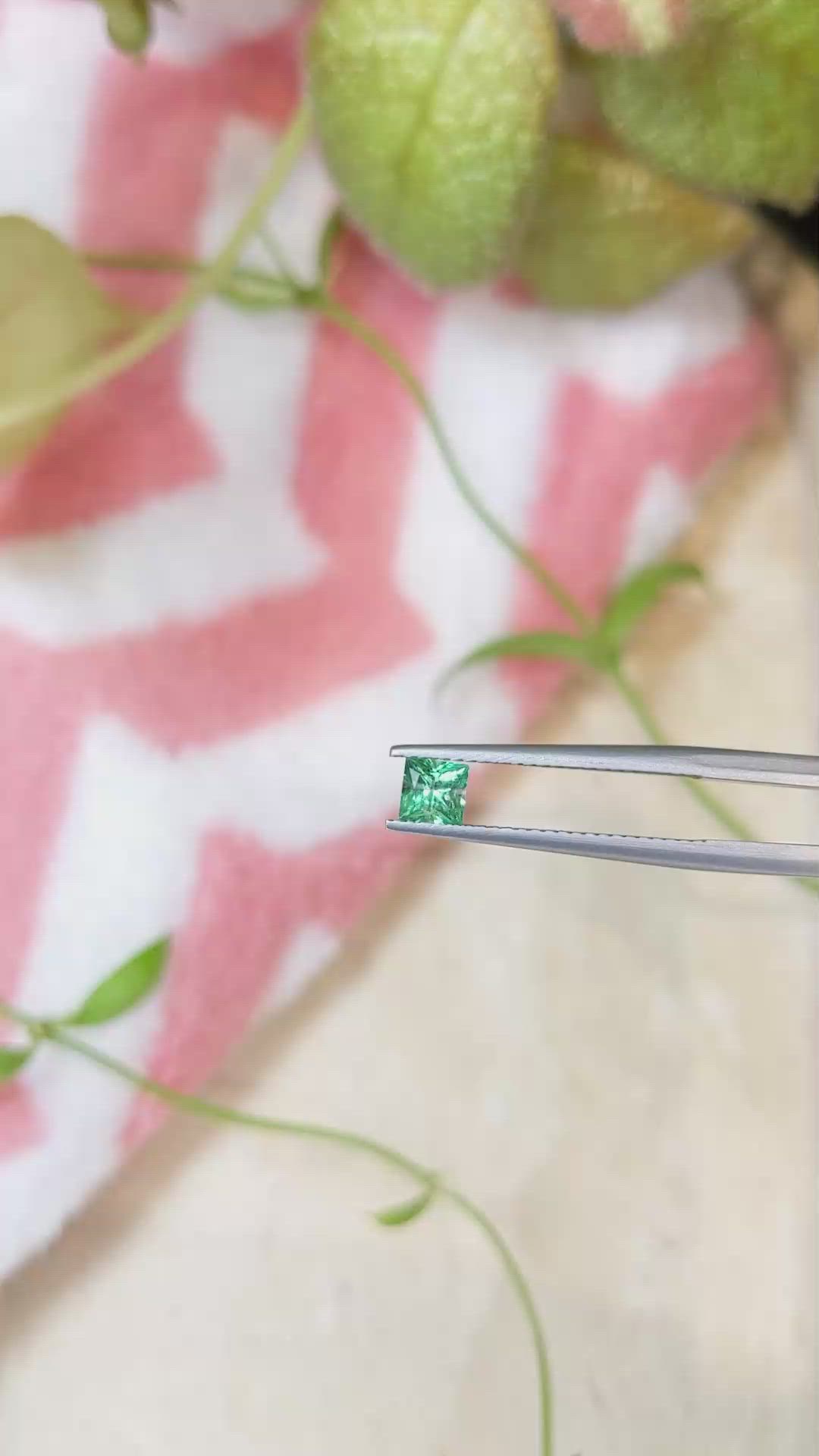 0.35 Ct. Emerald from Afghanistan Size Video