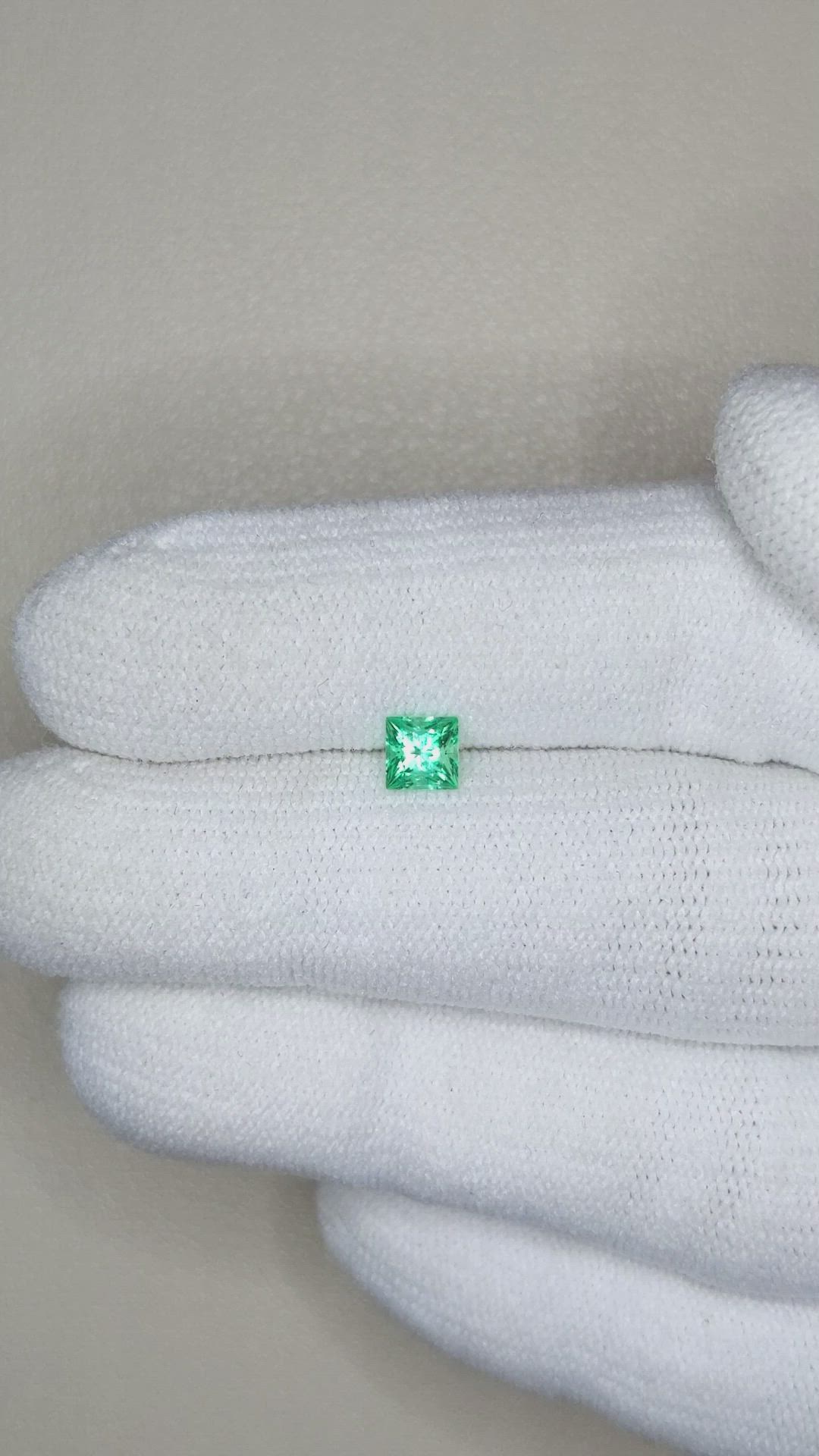 0.35 Ct. Emerald from Afghanistan Size Video