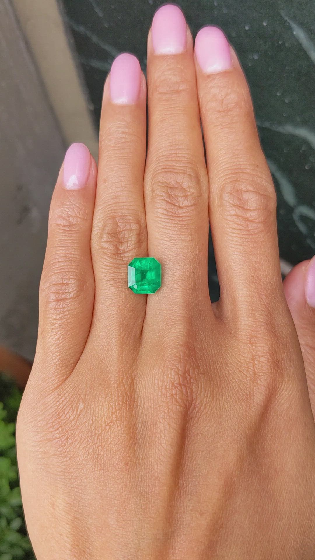3.16 Ct. Emerald from Colombia Size Video