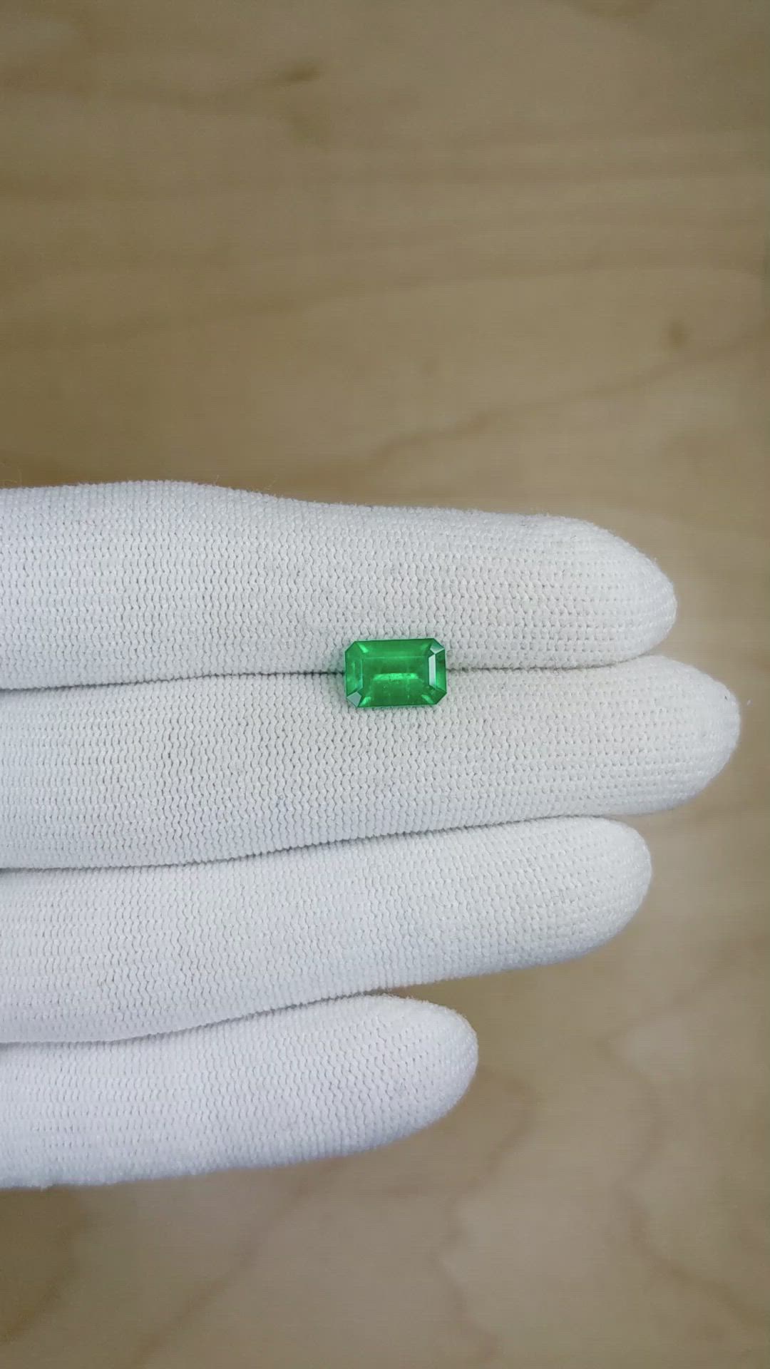 1.67 Ct. Emerald from Colombia Size Video