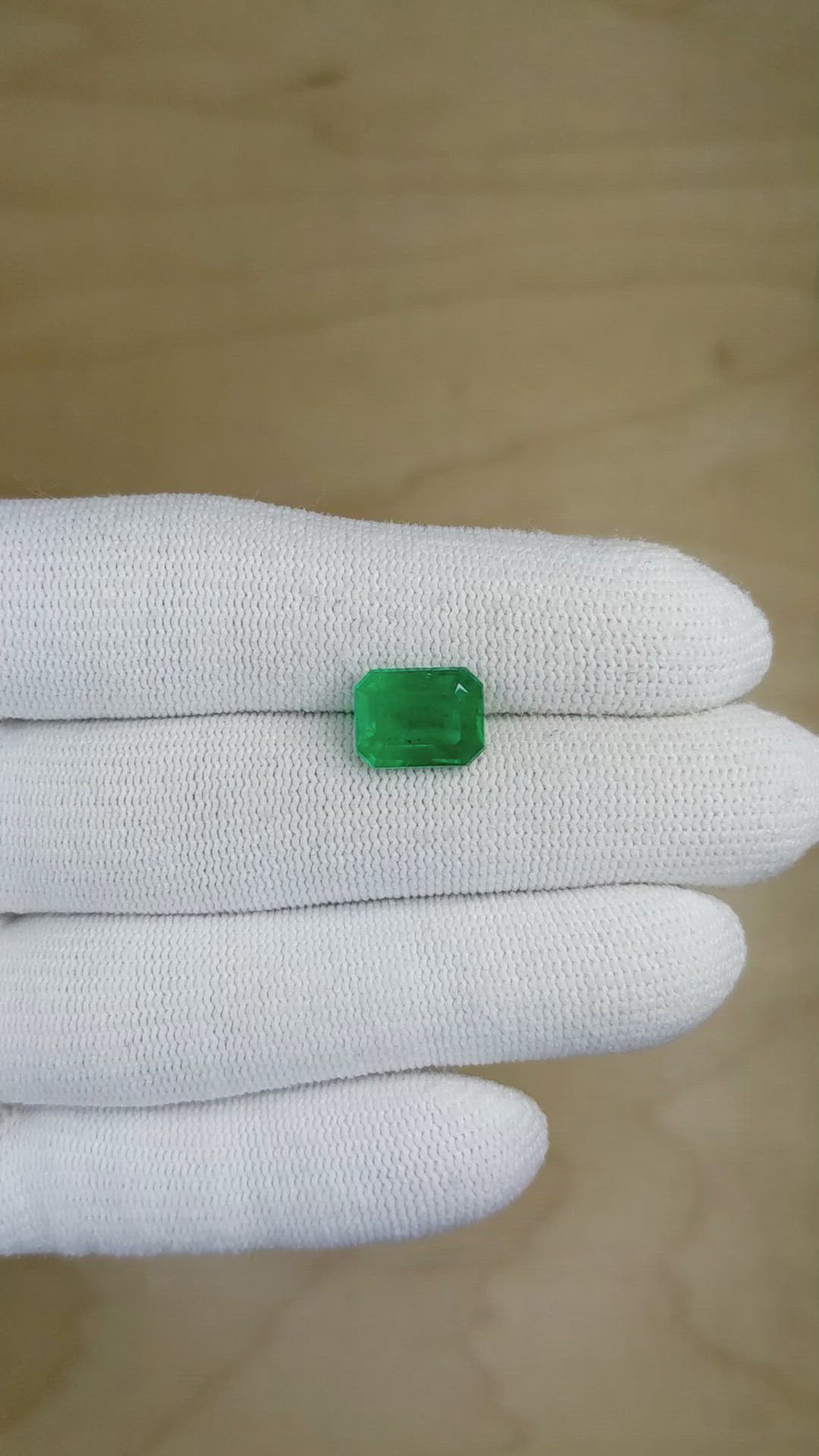 3.31 Ct. Emerald from Colombia Size Video