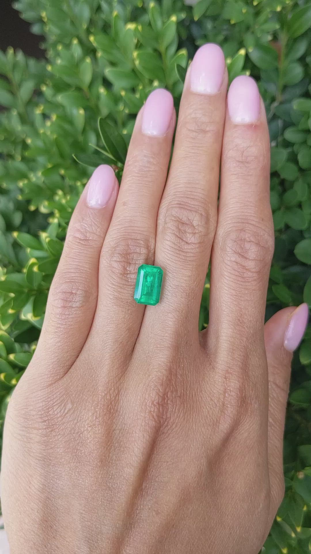 3.30 Ct. Emerald from Colombia Size Video