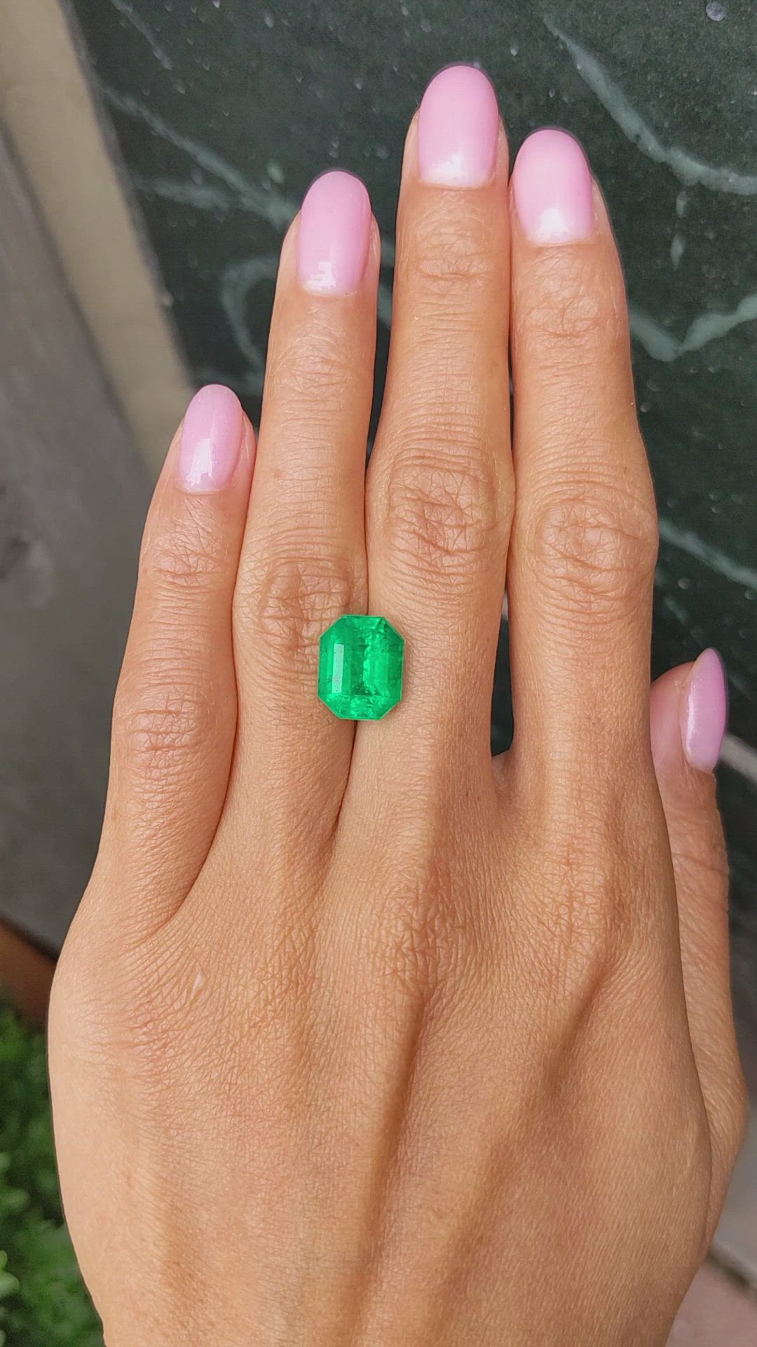 5.31 Ct. Emerald from Colombia Size Video