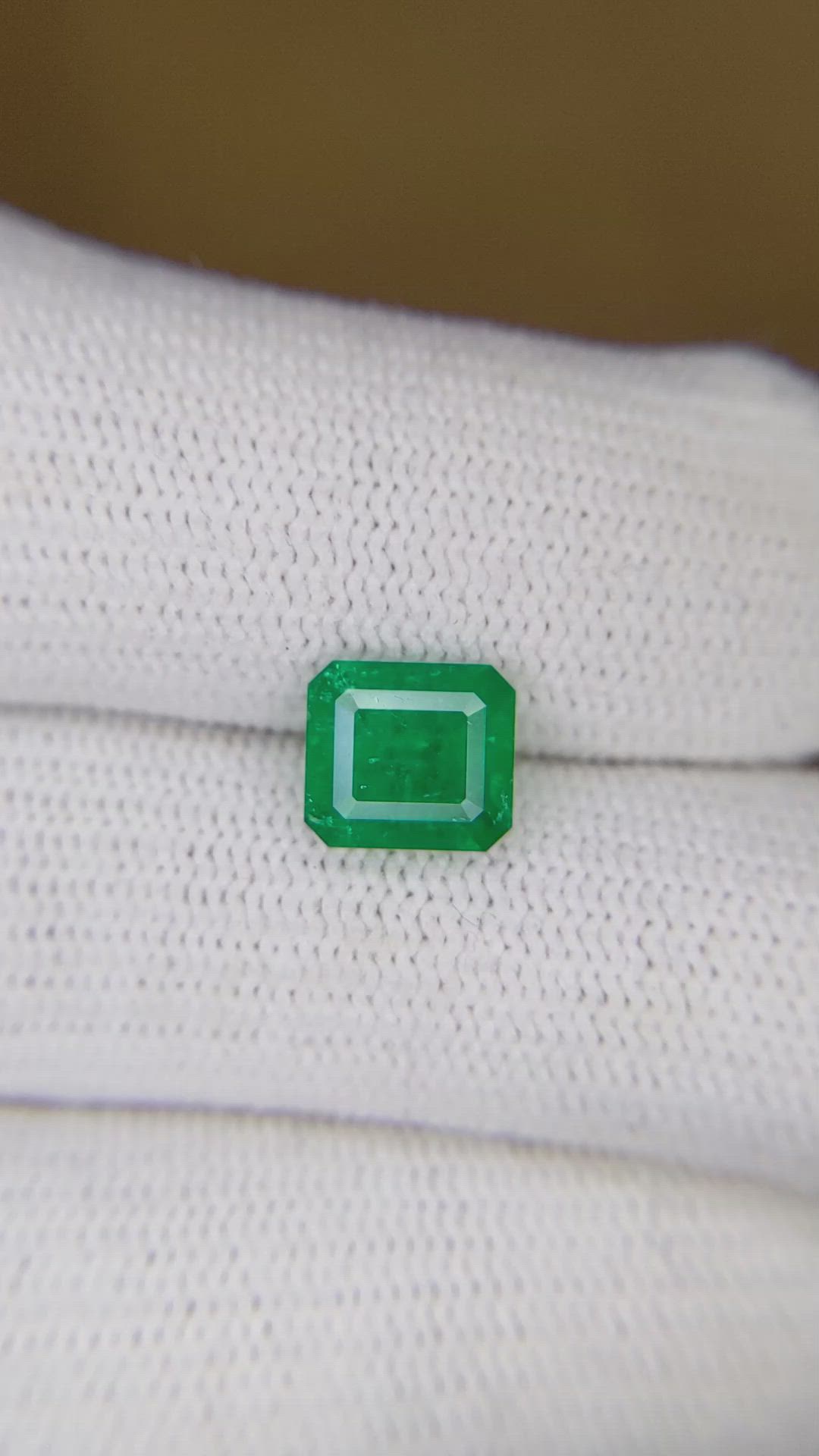 1.64 Ct. Emerald from Colombia Size Video