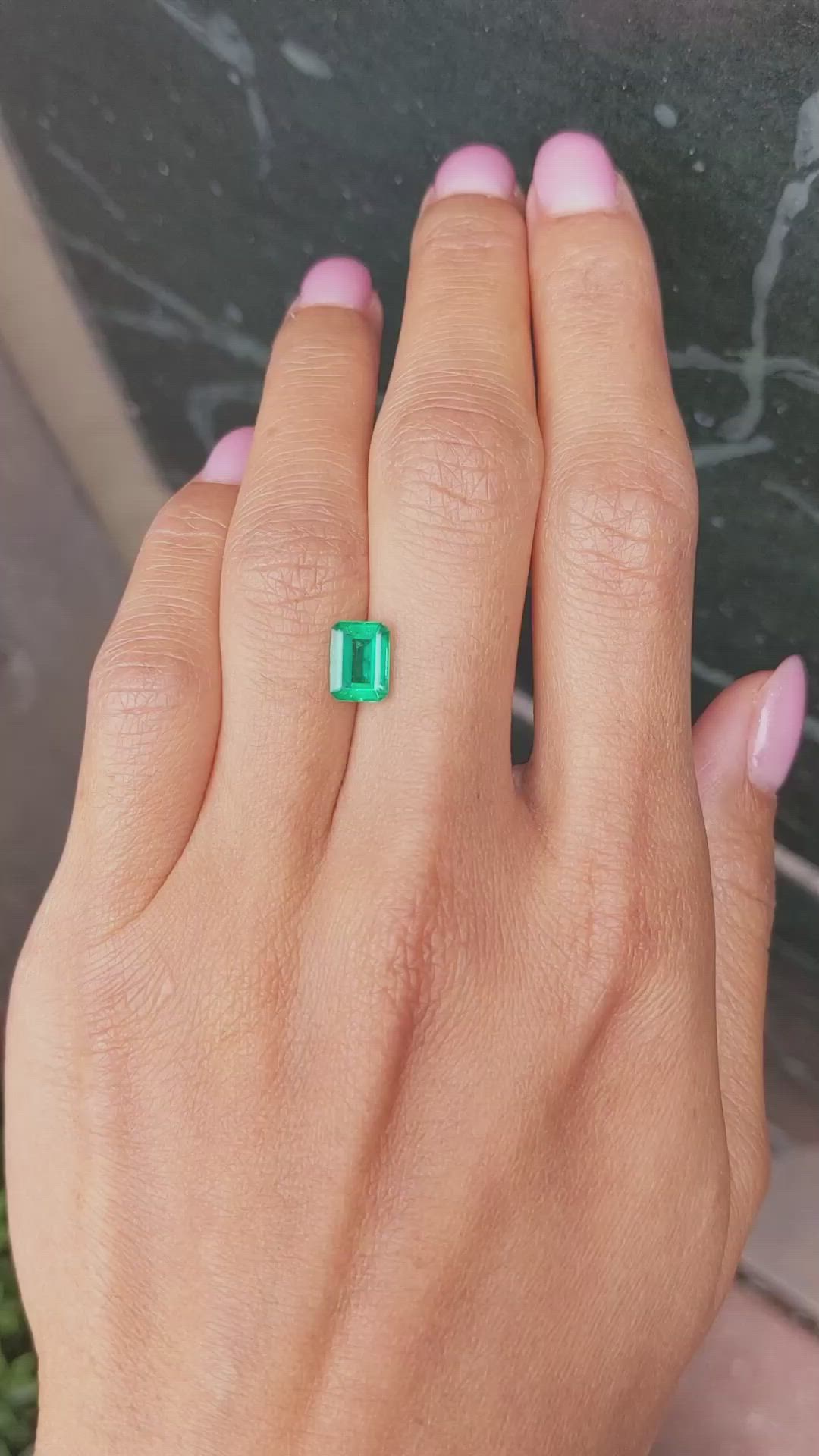 1.39 Ct. Emerald from Colombia Size Video