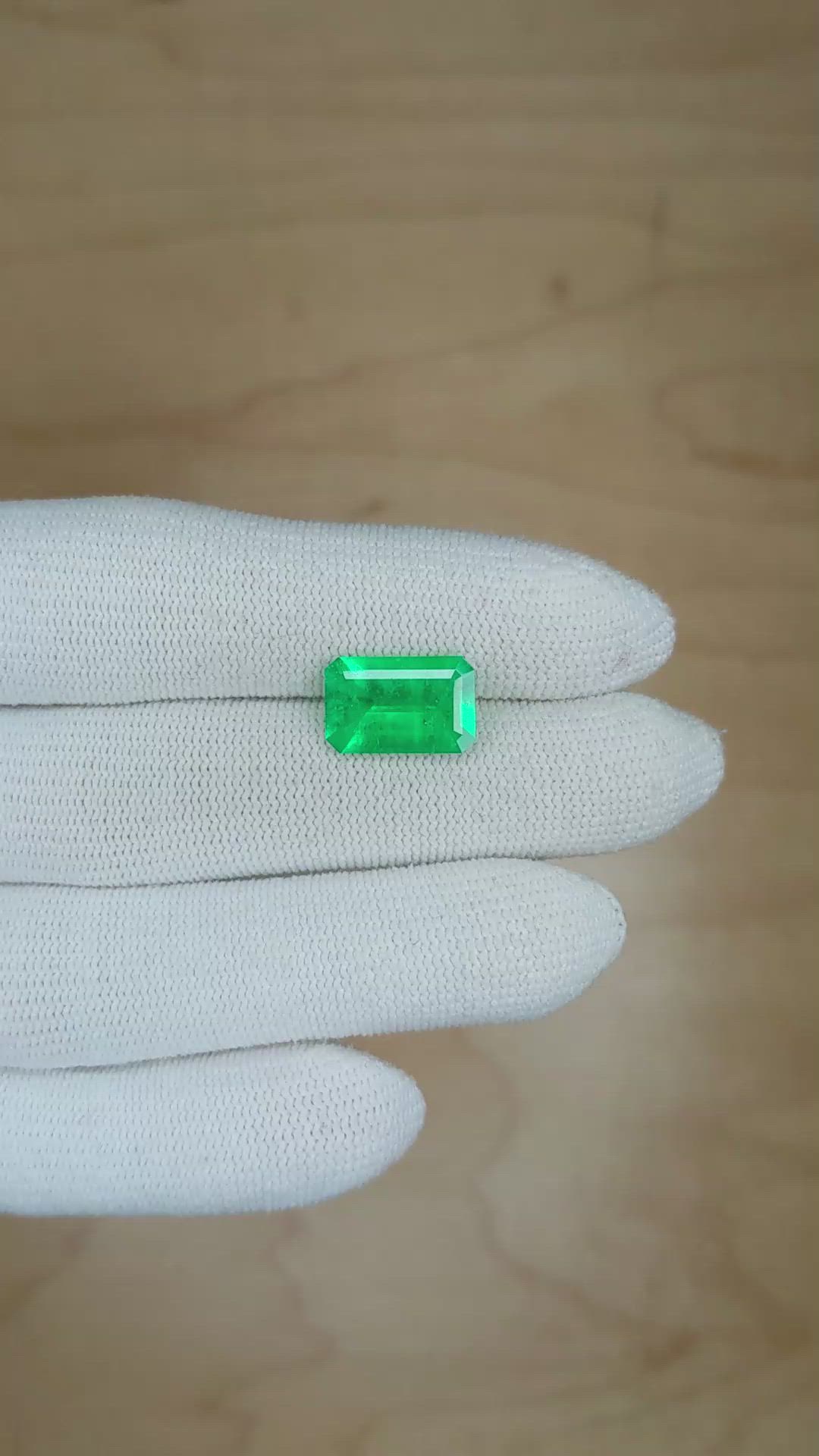 3.89 Ct. Emerald from Colombia Size Video
