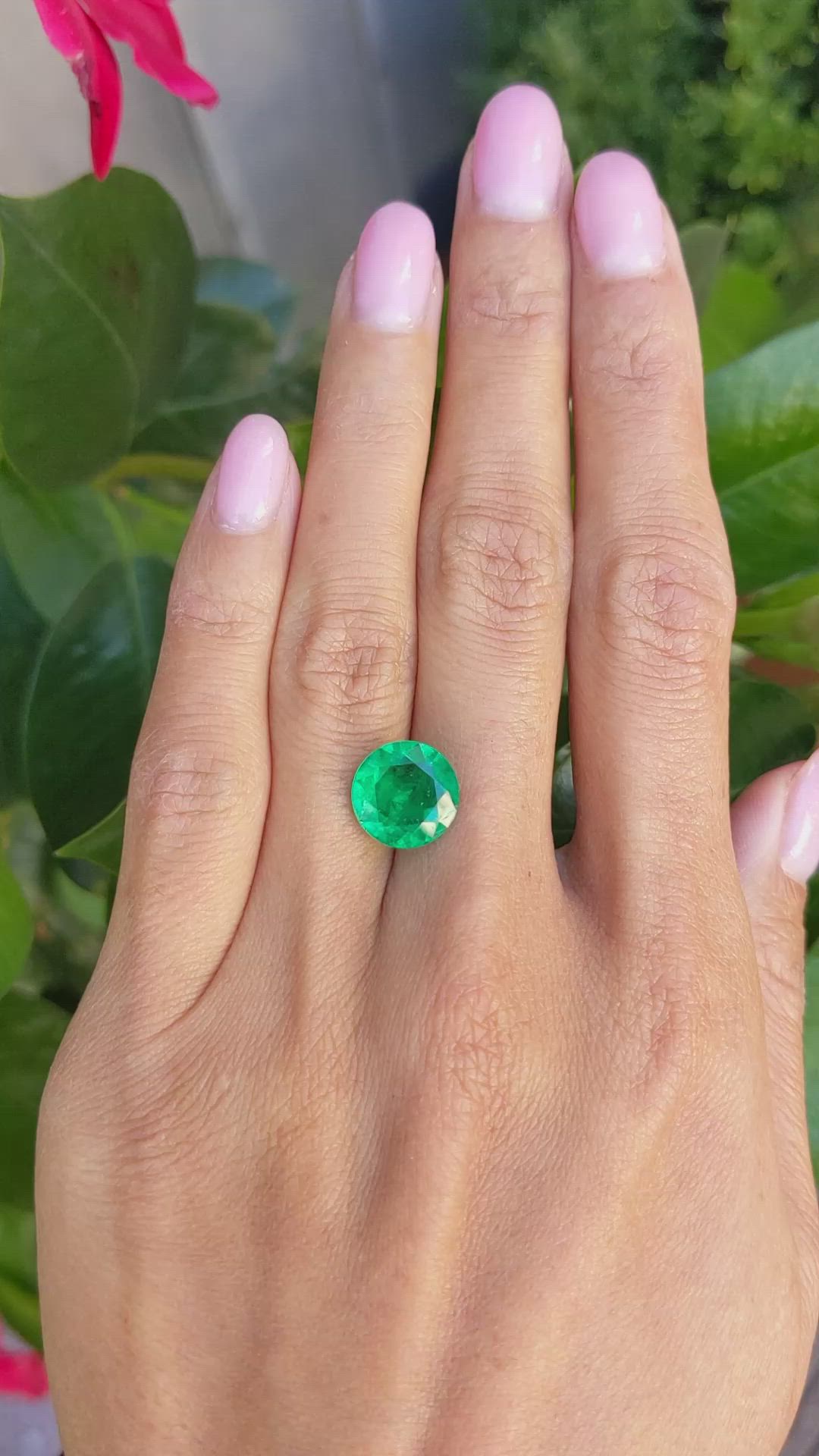 3.62 Ct. Emerald from Colombia Size Video