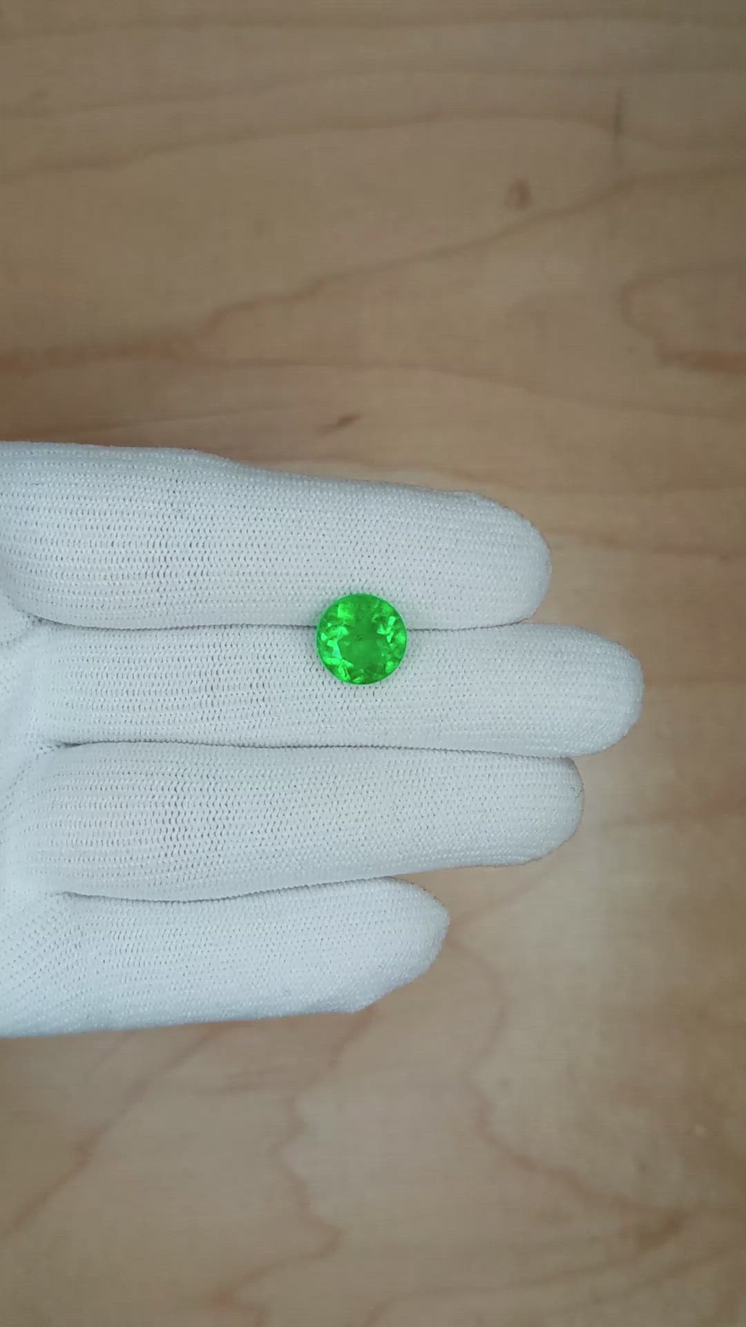 3.15 Ct. Emerald from Colombia Size Video