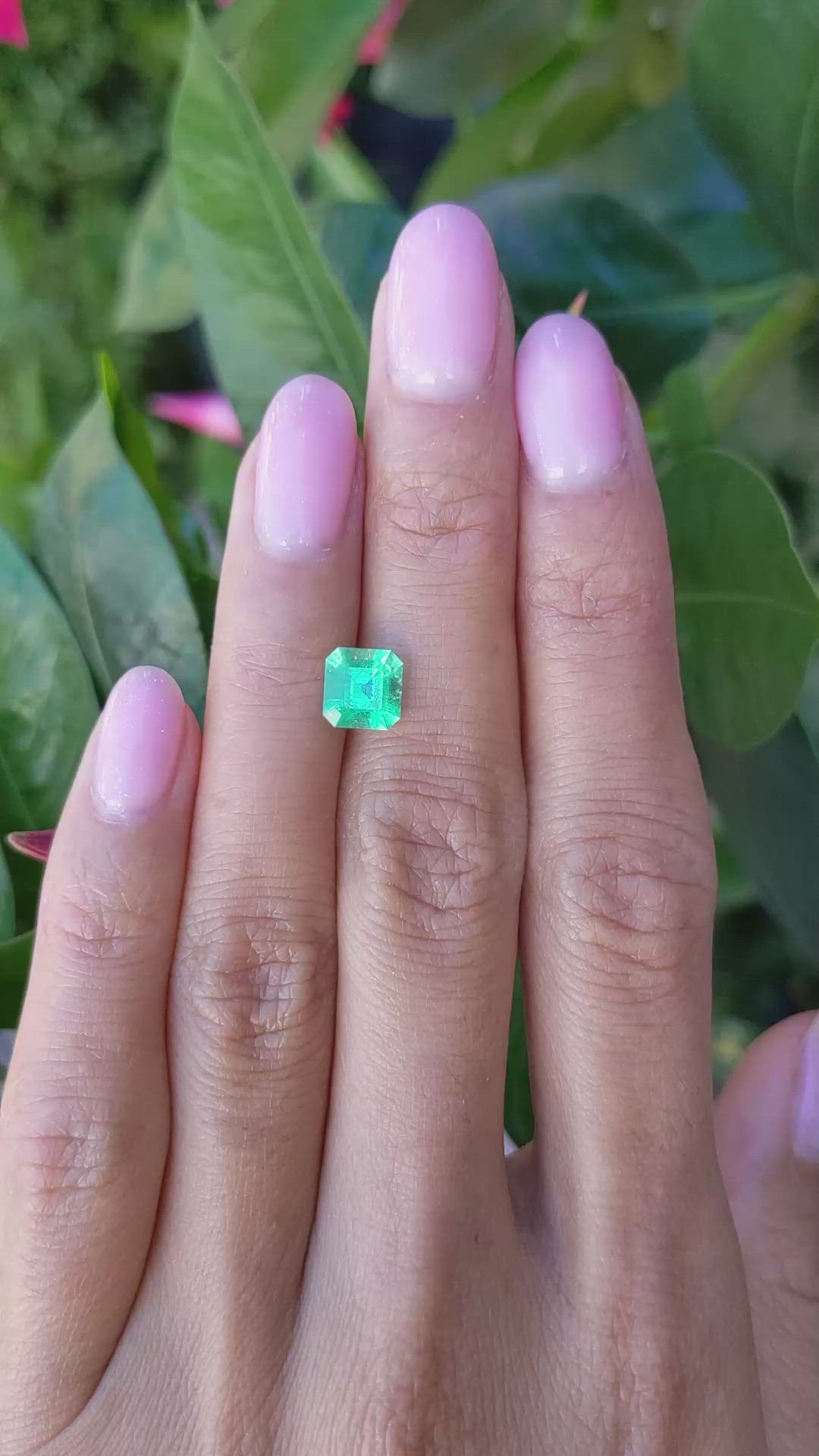 1.19 Ct. Emerald from Colombia Size Video