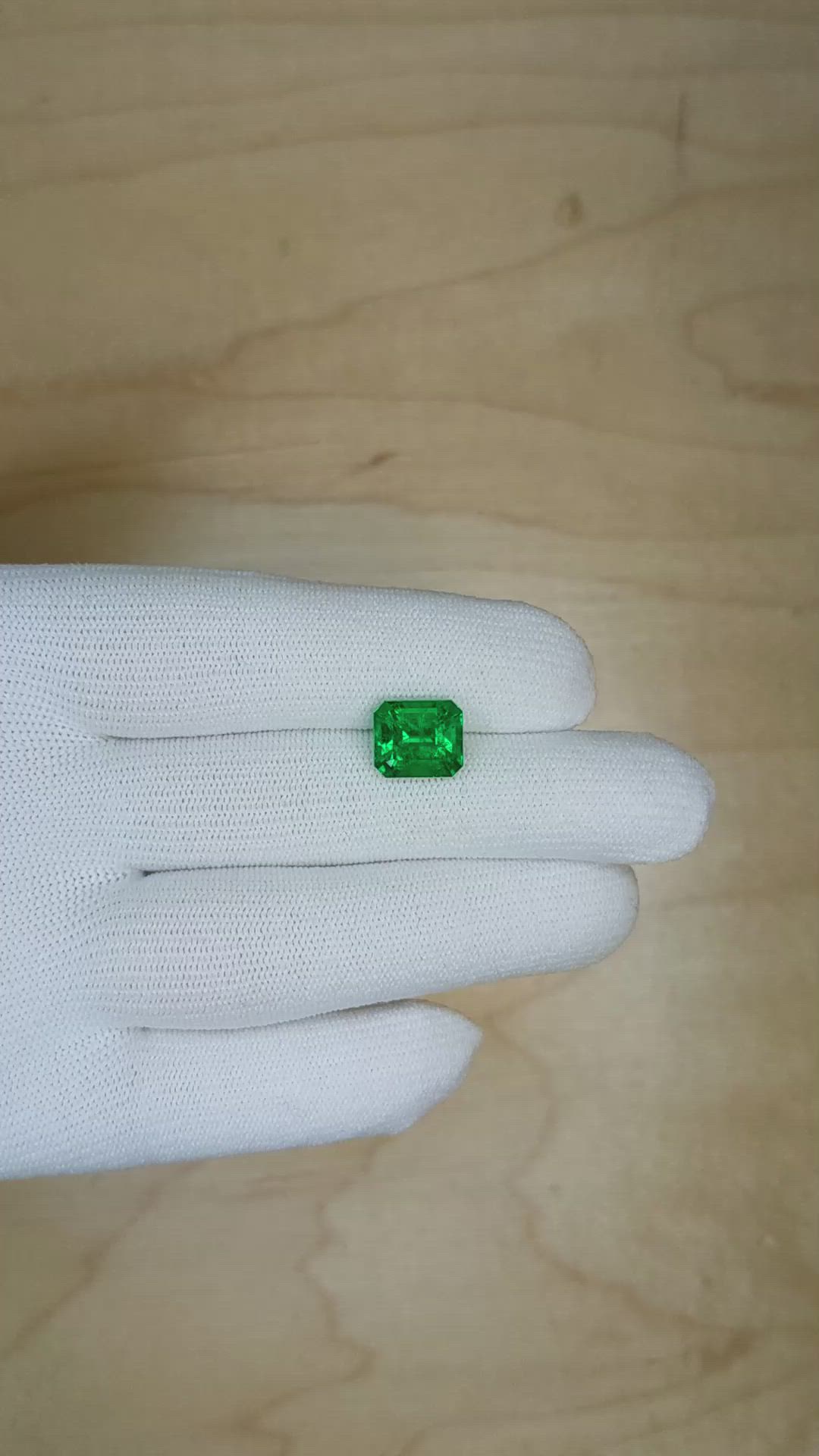 3.79 Ct. Emerald from Colombia Size Video