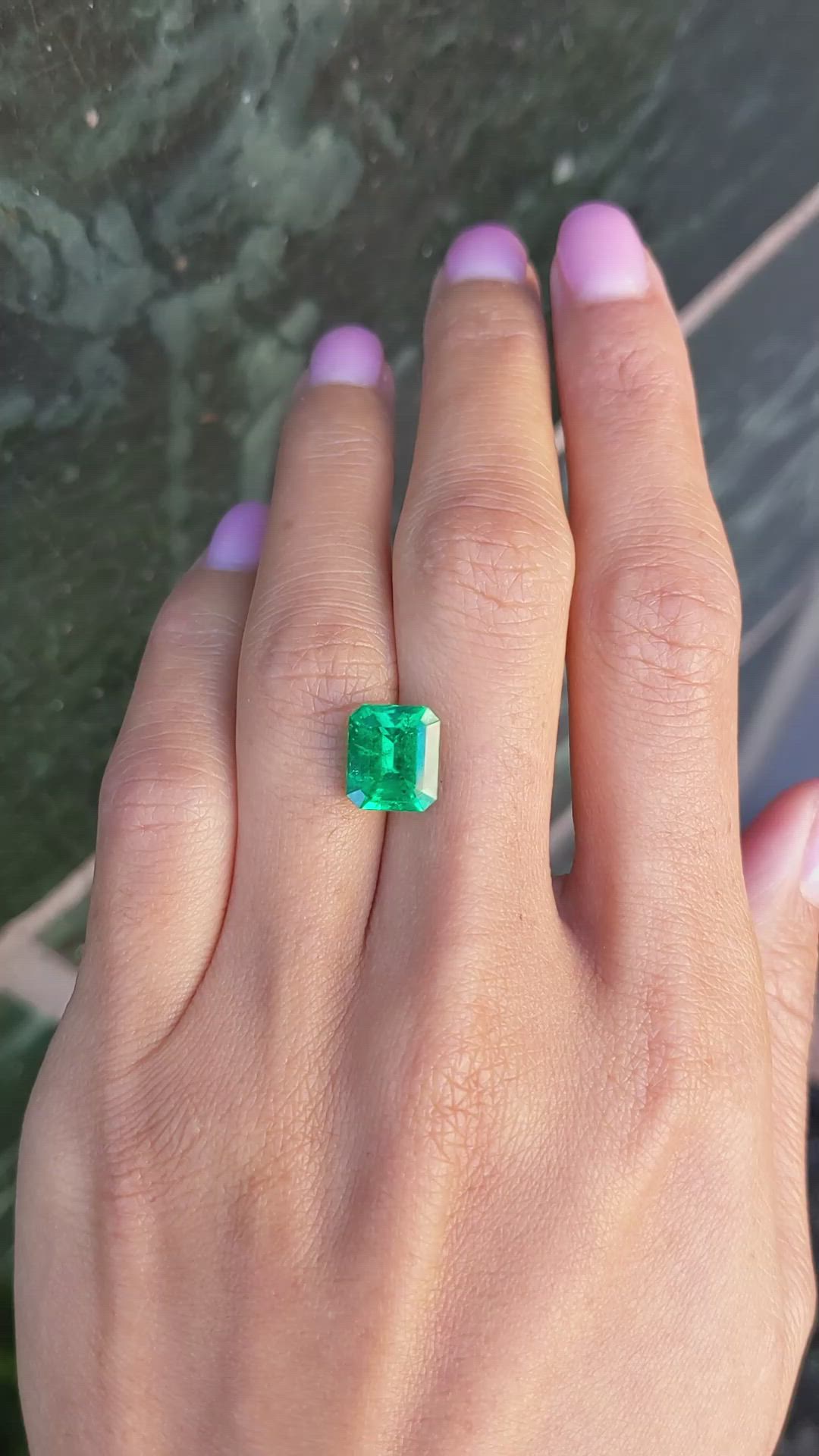 3.79 Ct. Emerald from Colombia Size Video