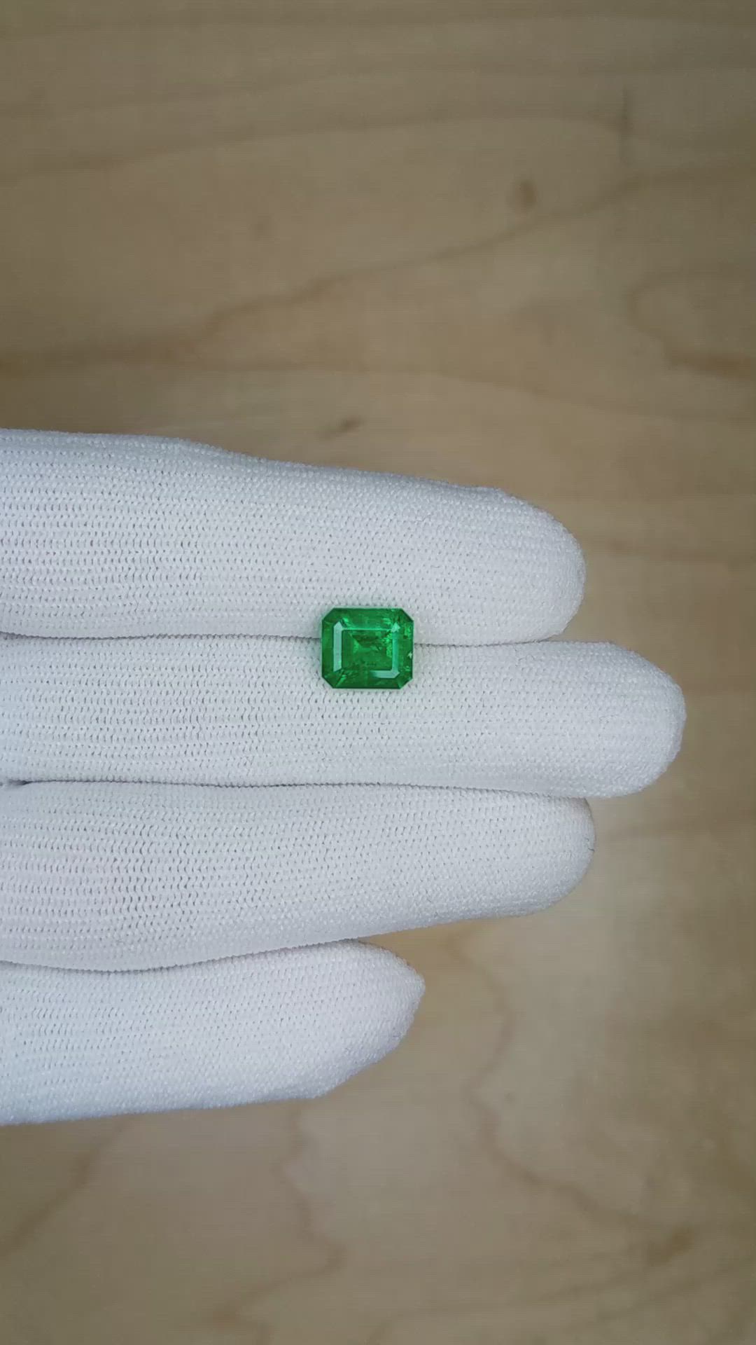 2.22 Ct. Emerald from Colombia Size Video