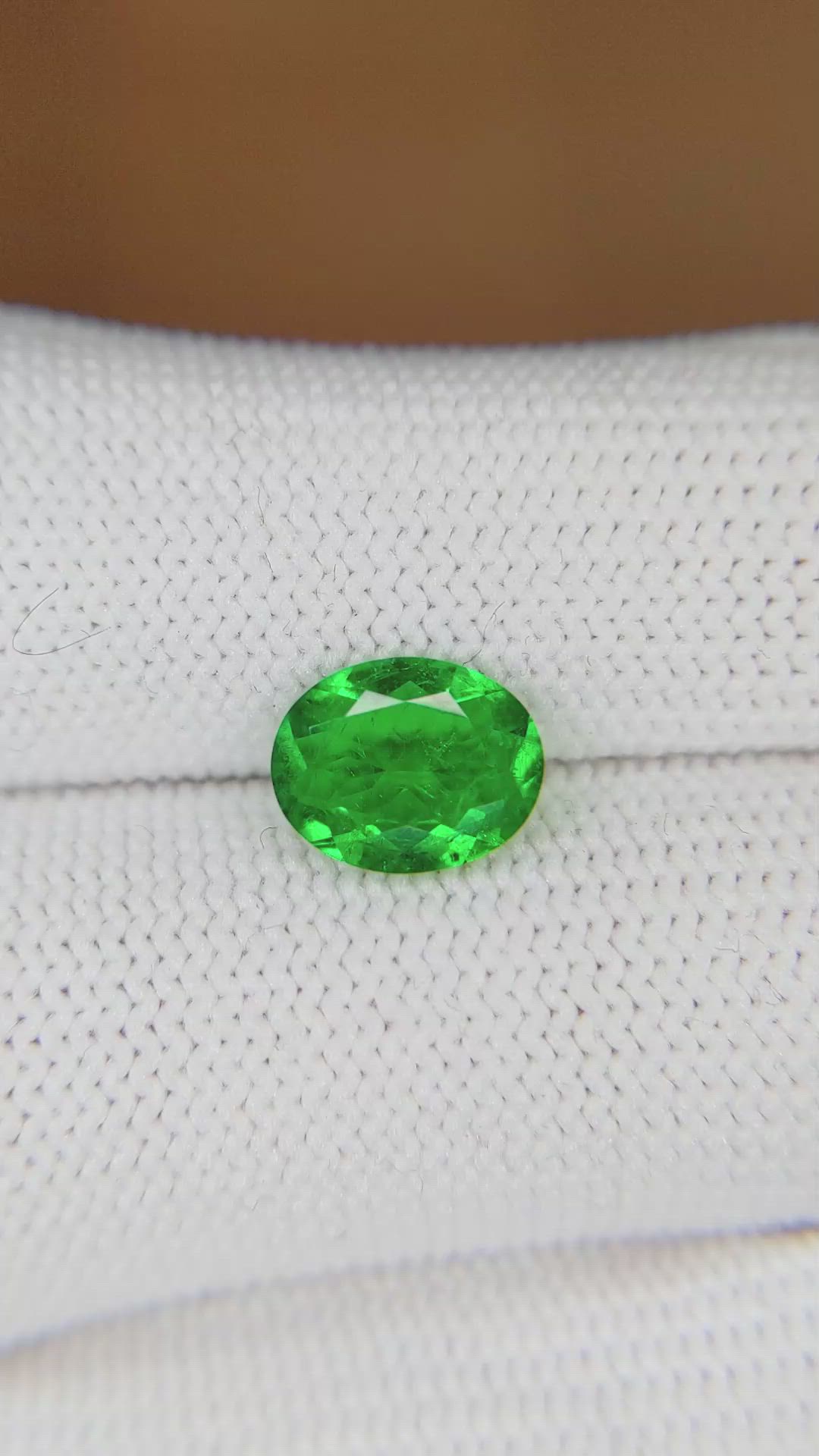 1.33 Ct. Emerald from Zambia Size Video