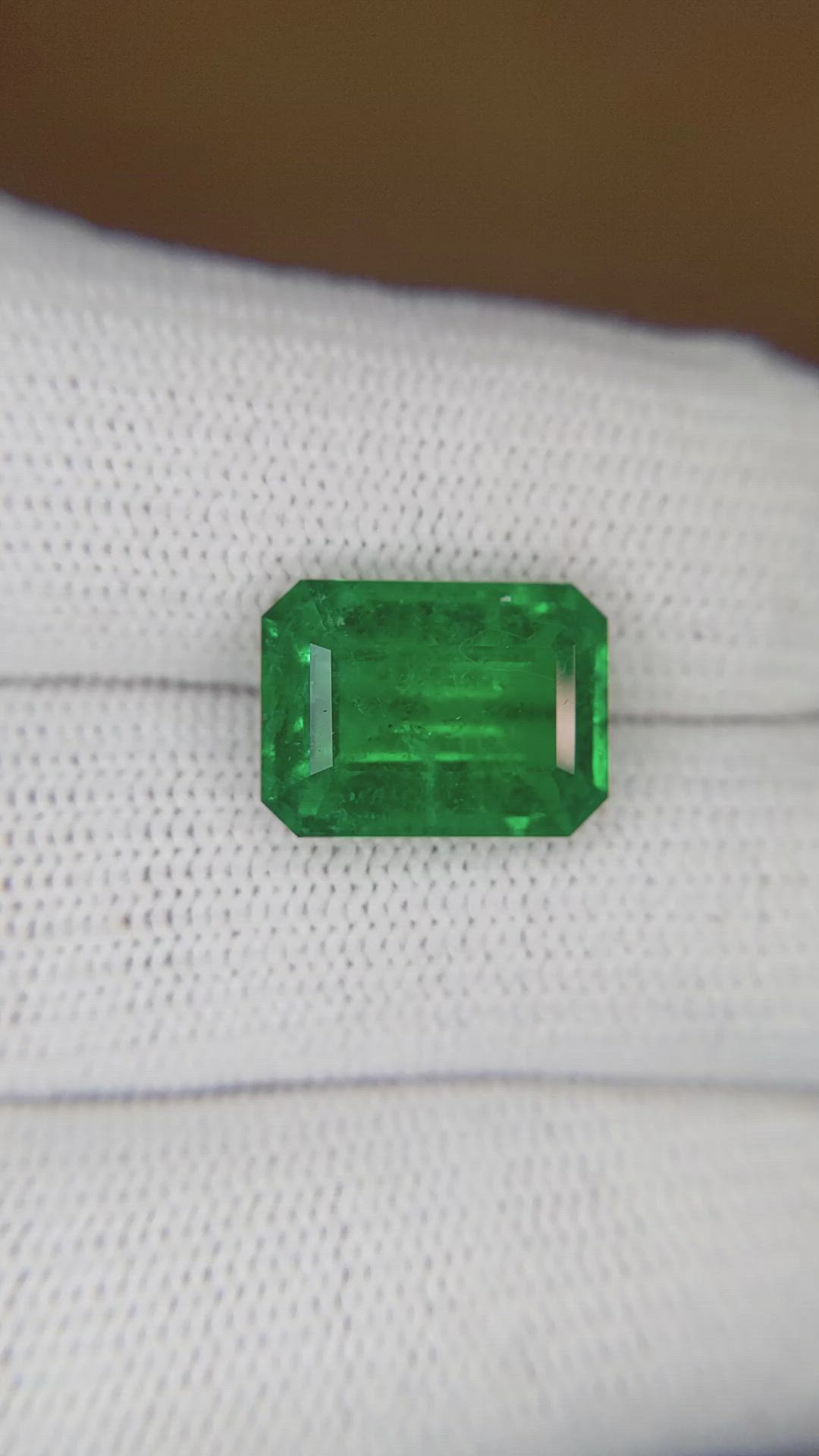 5.40 Ct. Emerald from Zambia Size Video